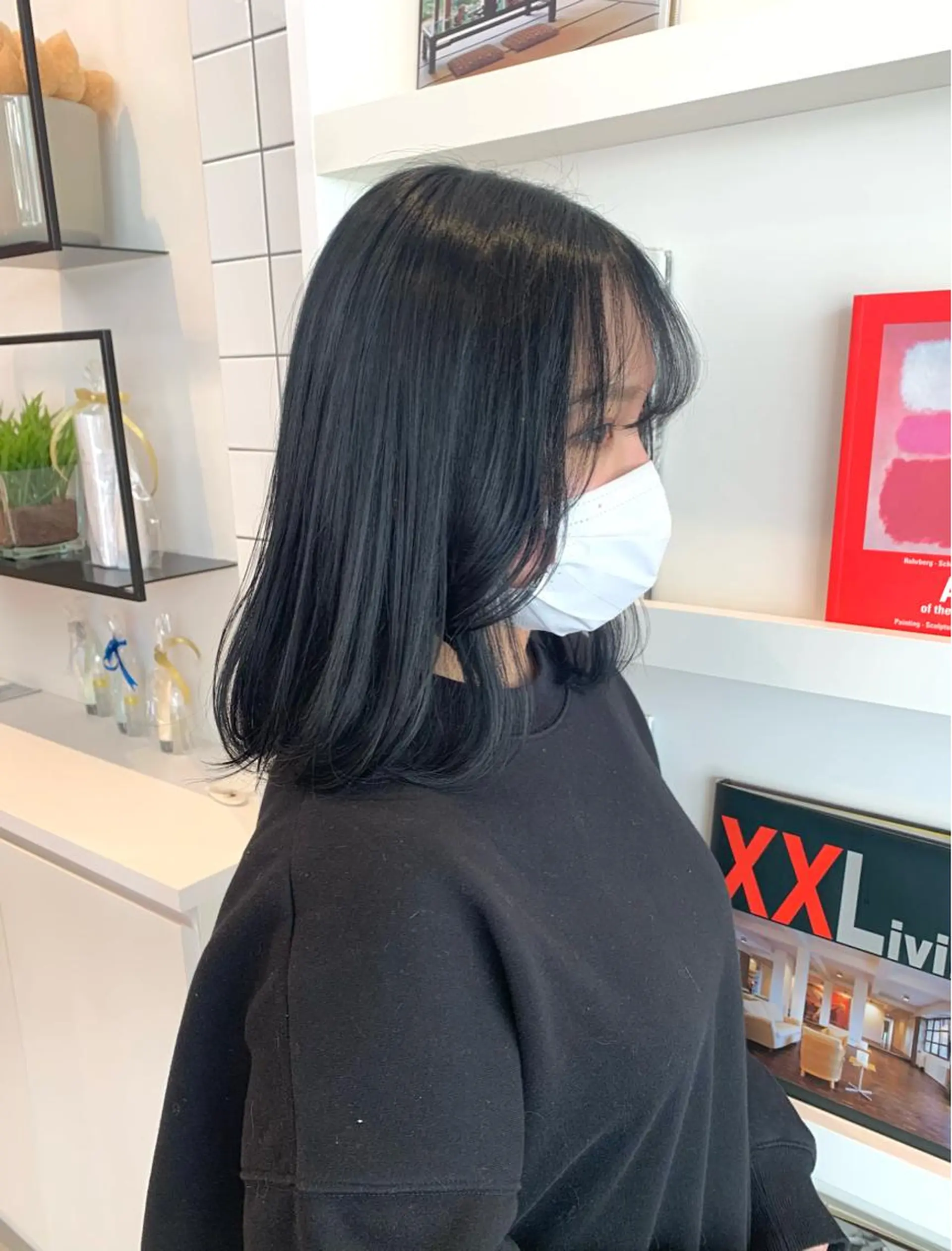 ミディアム みなもと ちはるのヘアスタイル