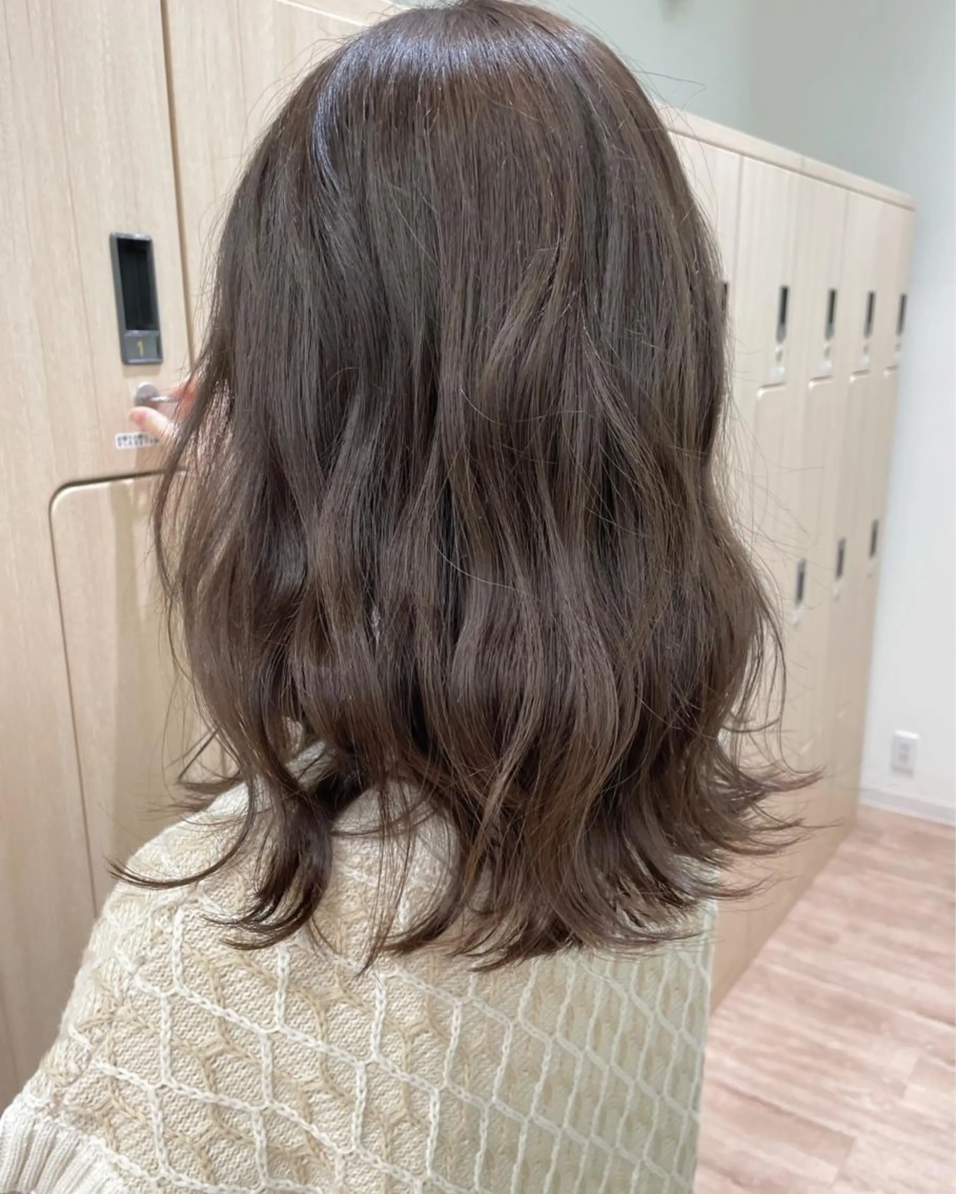 ミディアム カラー ブリーチ ブリーチなしカラー ヘアカラー 韓国／大宮／レイヤー 🤍AYA🤍のヘアスタイル