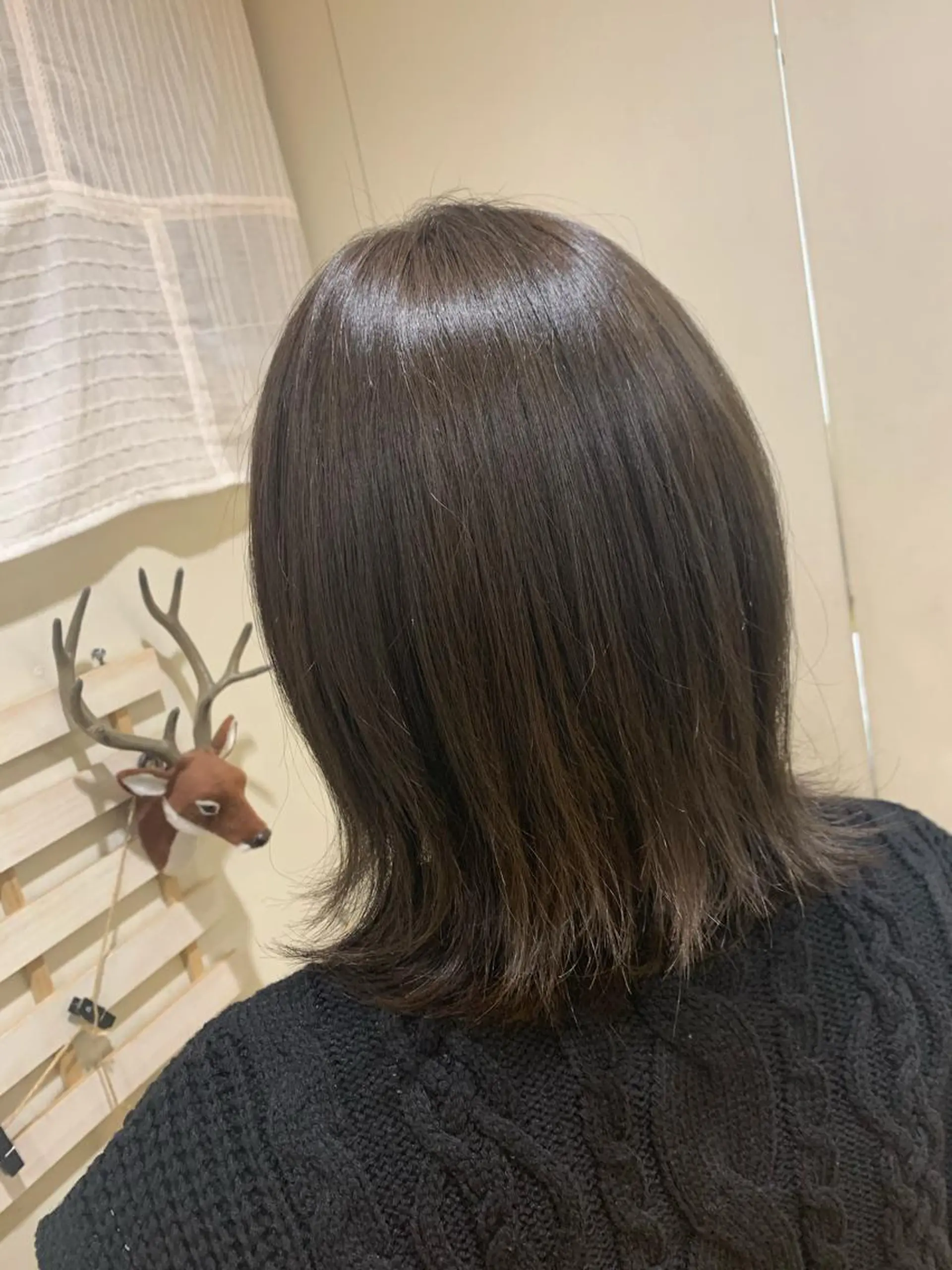 ミディアム カット ヘアカラー 丸山 亜加理のヘアスタイル