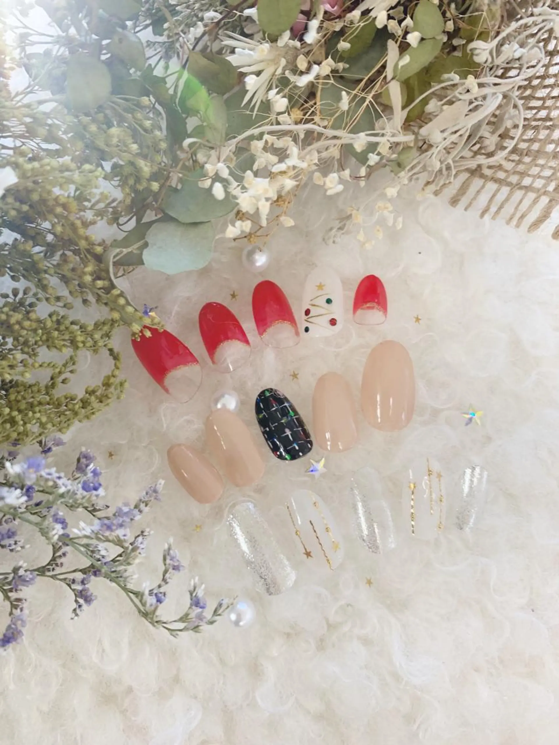 ネイル ハンドネイル Trinity ネイリストスタッフのネイルデザイン