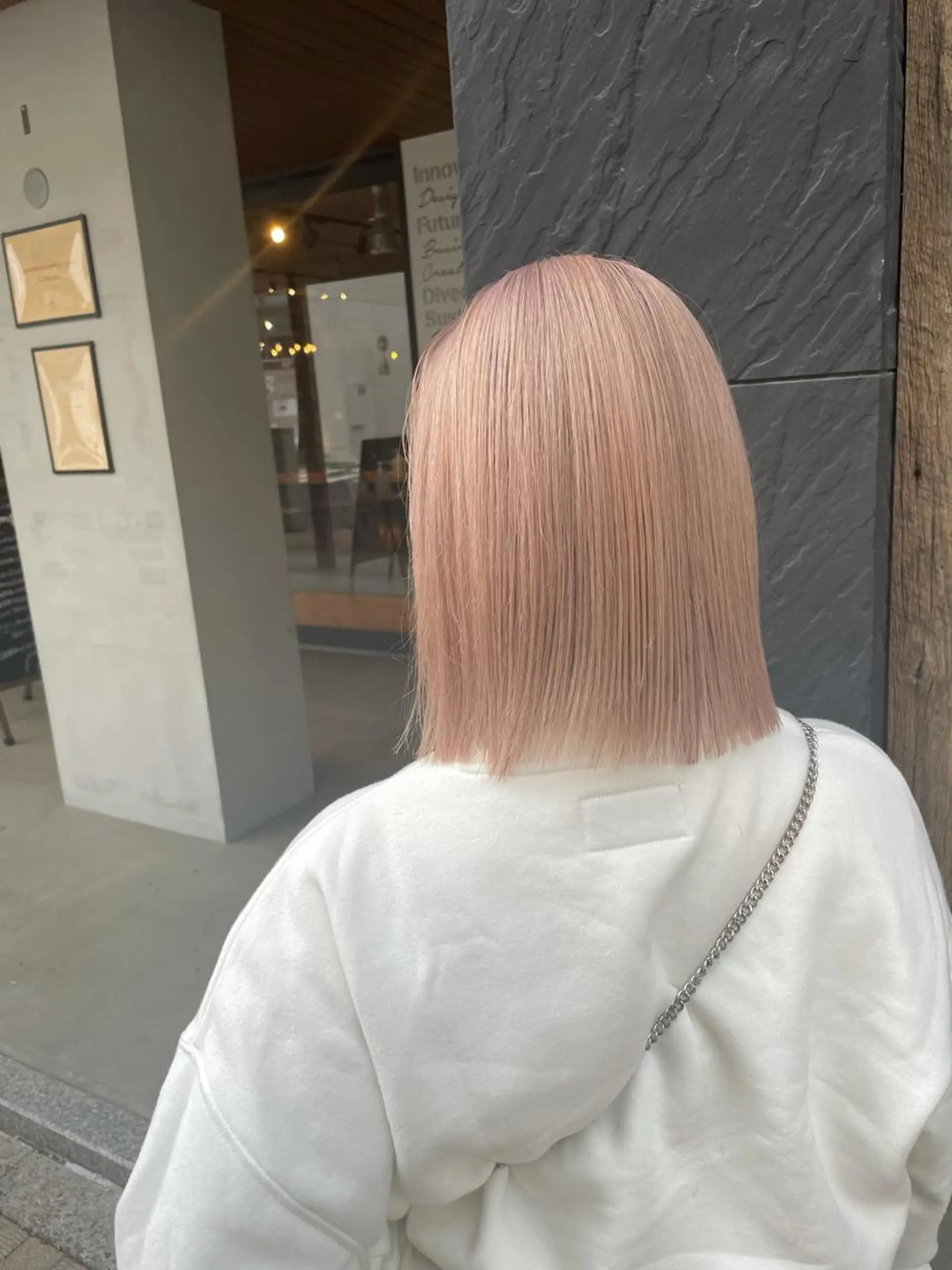 カラー ベージュカラー ブロンド ブロンドベージュ storiiz所属・本田大輝top designerのヘアスタイル