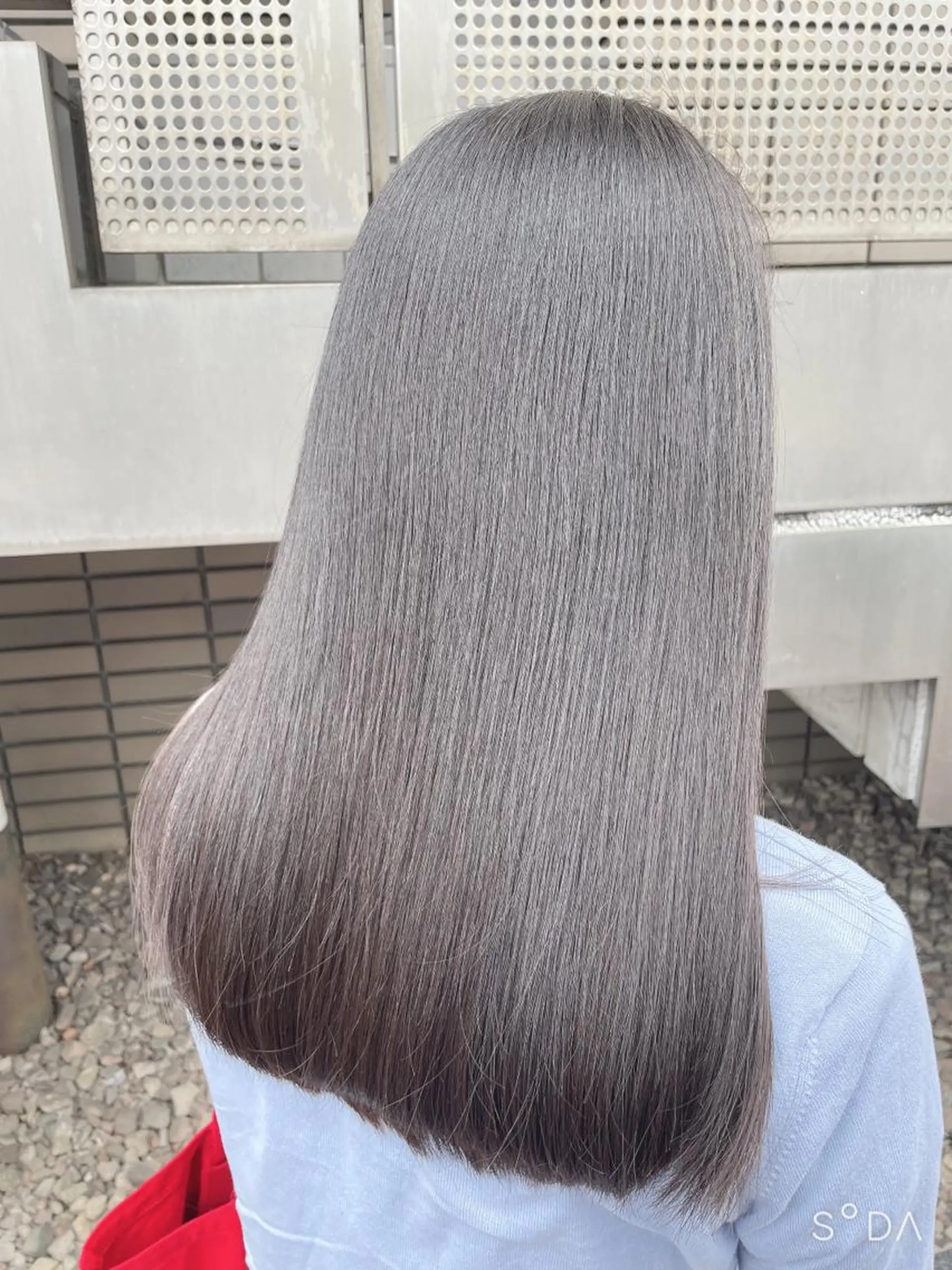 セミロング 縮毛矯正、髪質改善／ 松田 龍之介のヘアスタイル