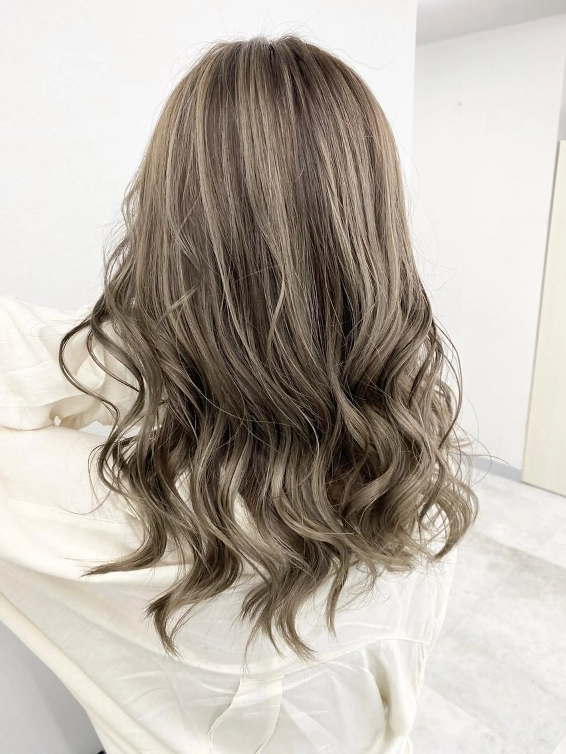 セミロング カット ヘアカラー トリートメント ミルクティーカラー 🌈店長クボのヘアスタイル