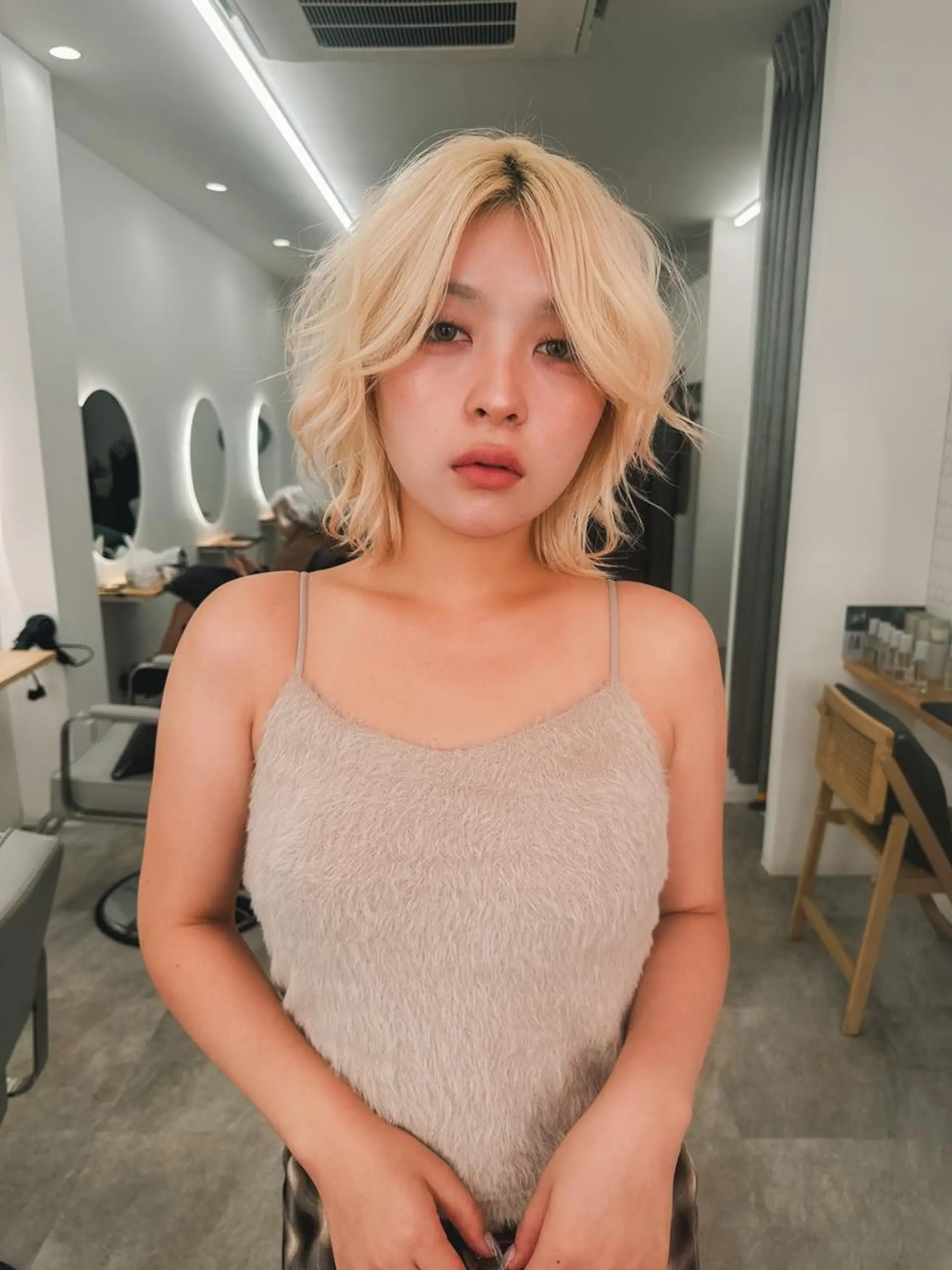 ミディアム カラー カット ヘアカラー トリートメント デザインカラー ダイチのヘアスタイル