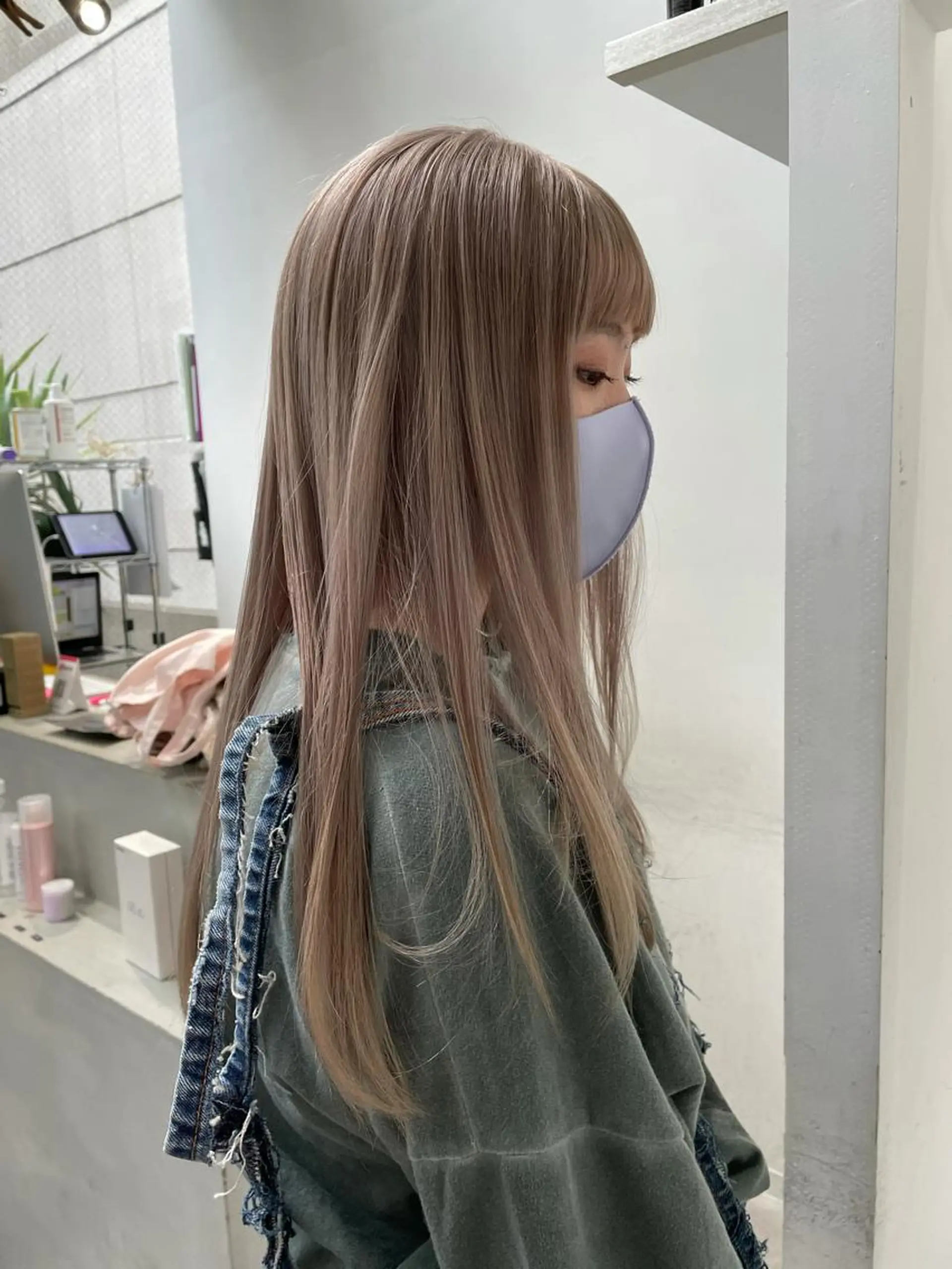 ロング miyu ハイトーン/レイヤーのヘアスタイル