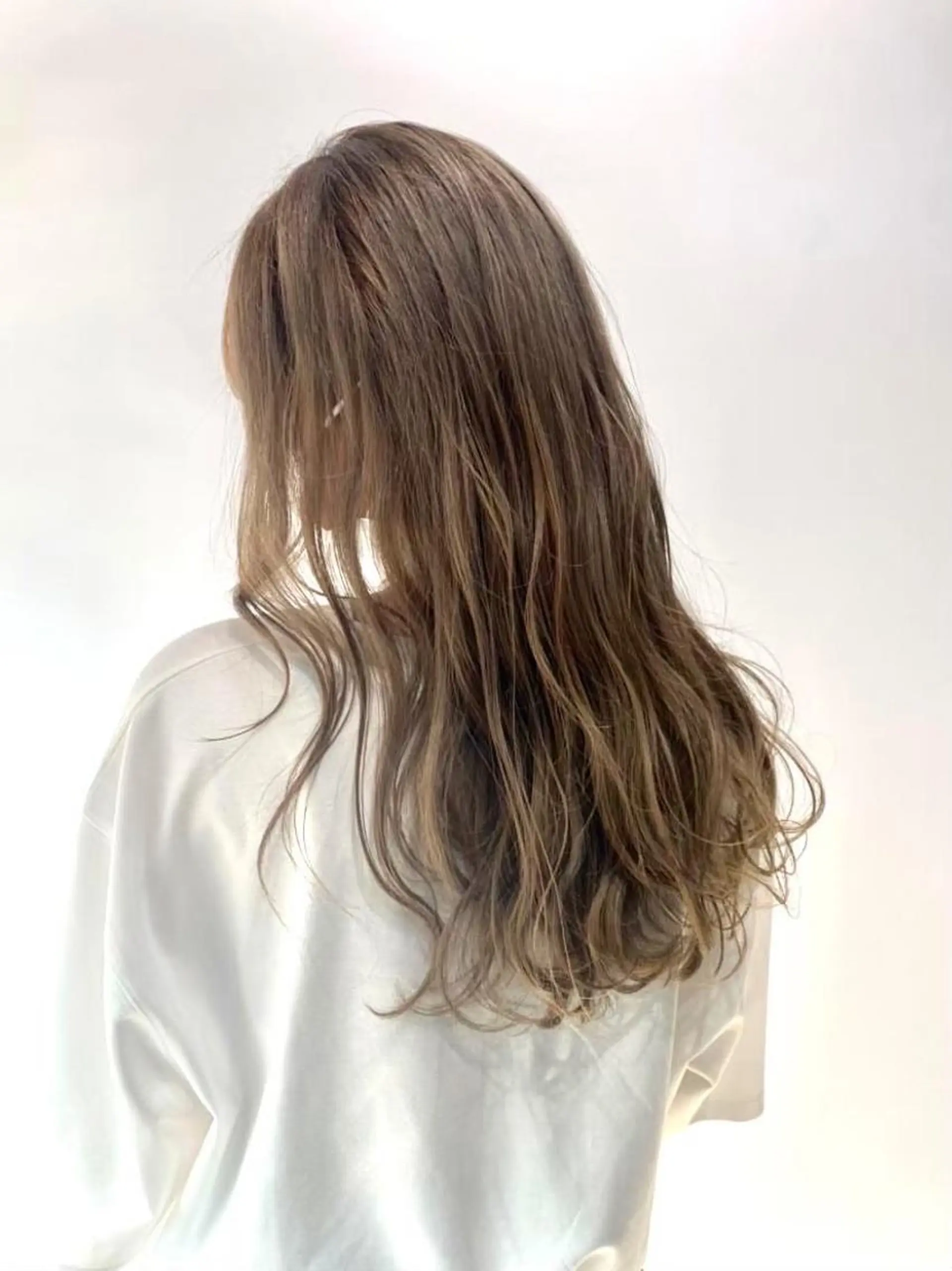 ロング カラー 高発色🌈艶✨️ Rico.りんたろうのヘアスタイル