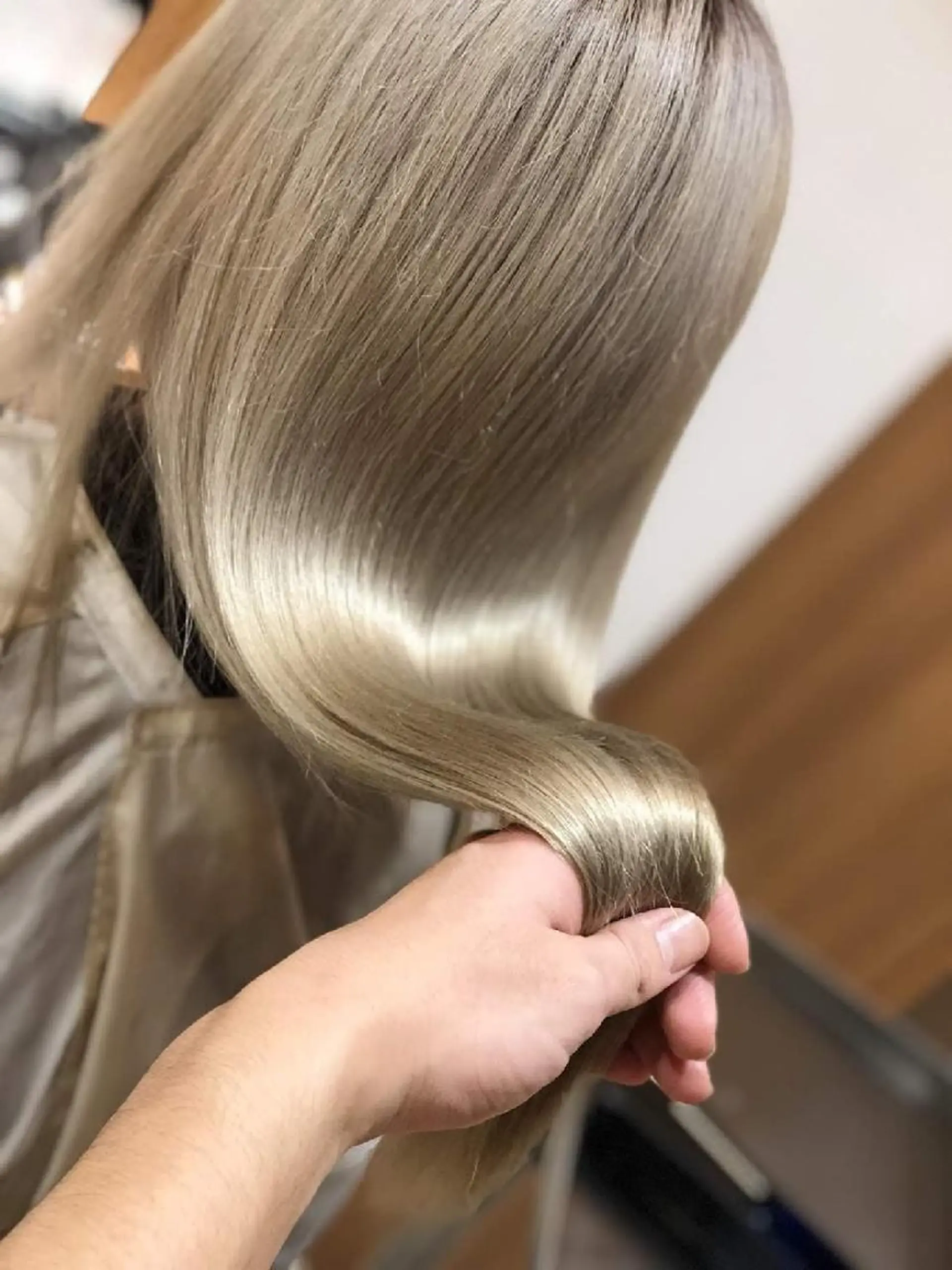 ロング 髪質改善 トリートメント 手代木 遼のヘアスタイル