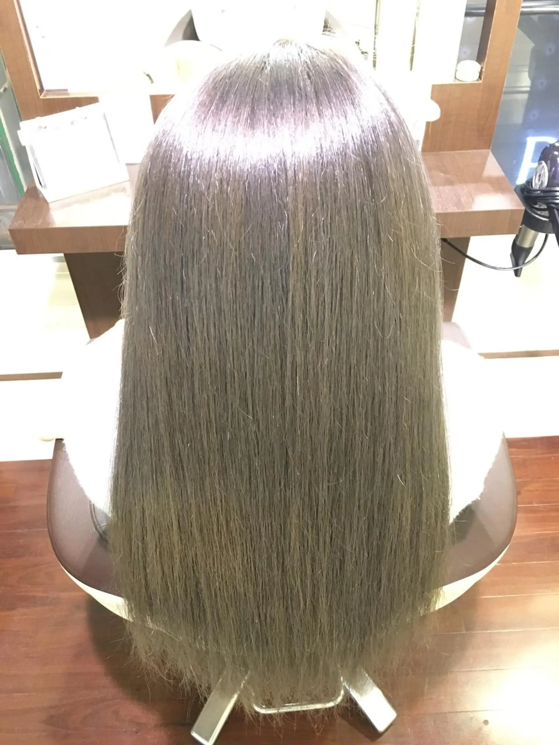 ロング カラー ヘアカラー 伊藤 元気のヘアスタイル