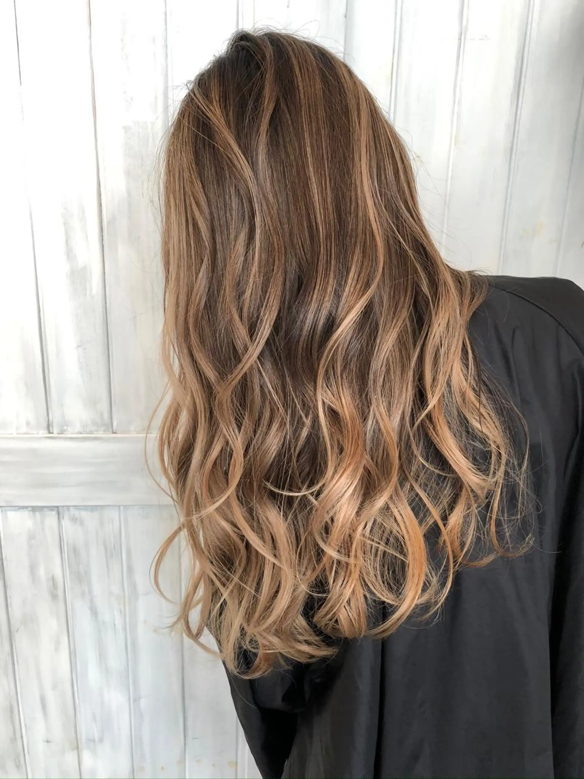 ロング カラー olino 【オリノ】西田辺のヘアスタイル