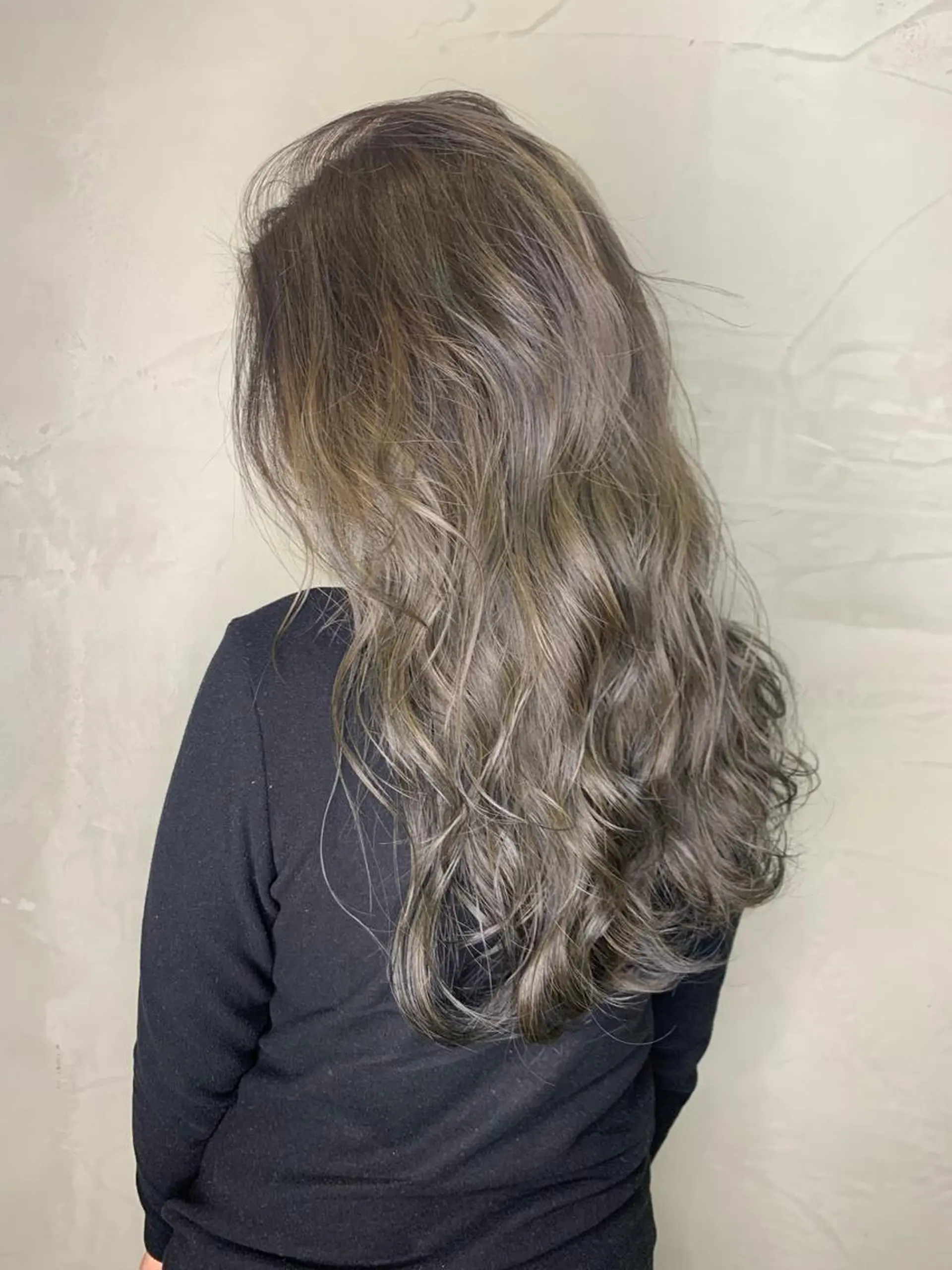 ロング カラー ベージュカラー グラデーションカラー SUNNY ななのヘアスタイル