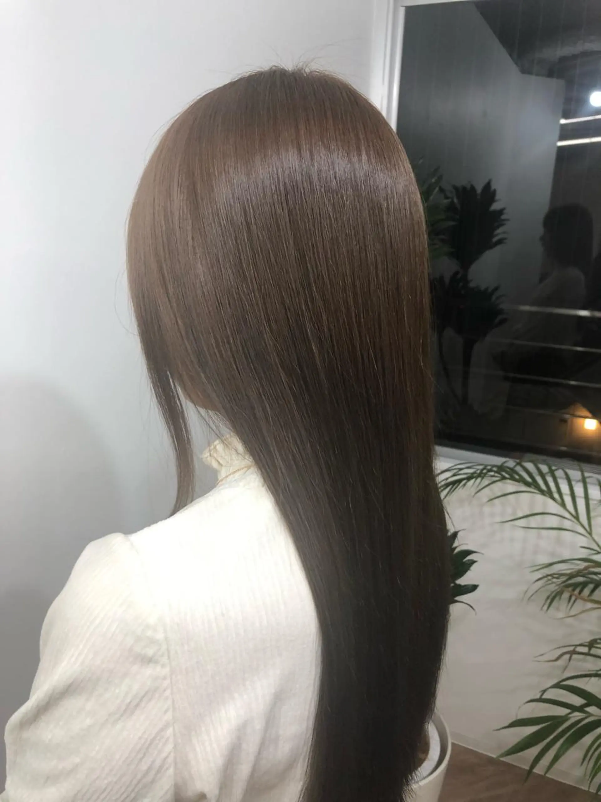 ロング カラー アッシュ ベージュカラー 黒髪 ブリーチ ブロンド ユウハウス BIJOU所属・ユウハウス/ ryousukeのヘアスタイル