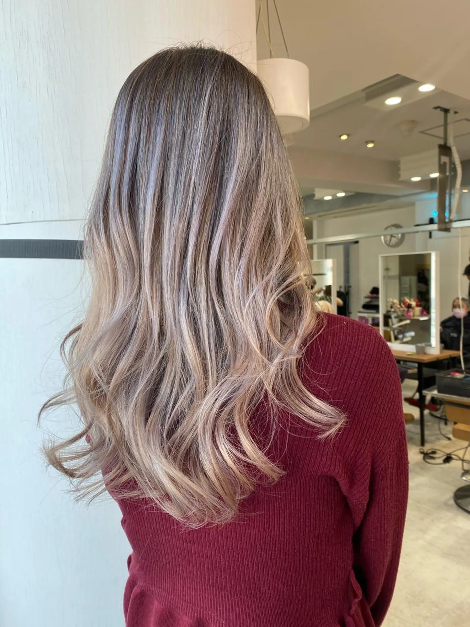 ロング カラー バレイヤージュ ブリーチ ケアブリーチ ダブルカラー ハイライトカラー welring hair salon所属・welring hair salonのヘアスタイル