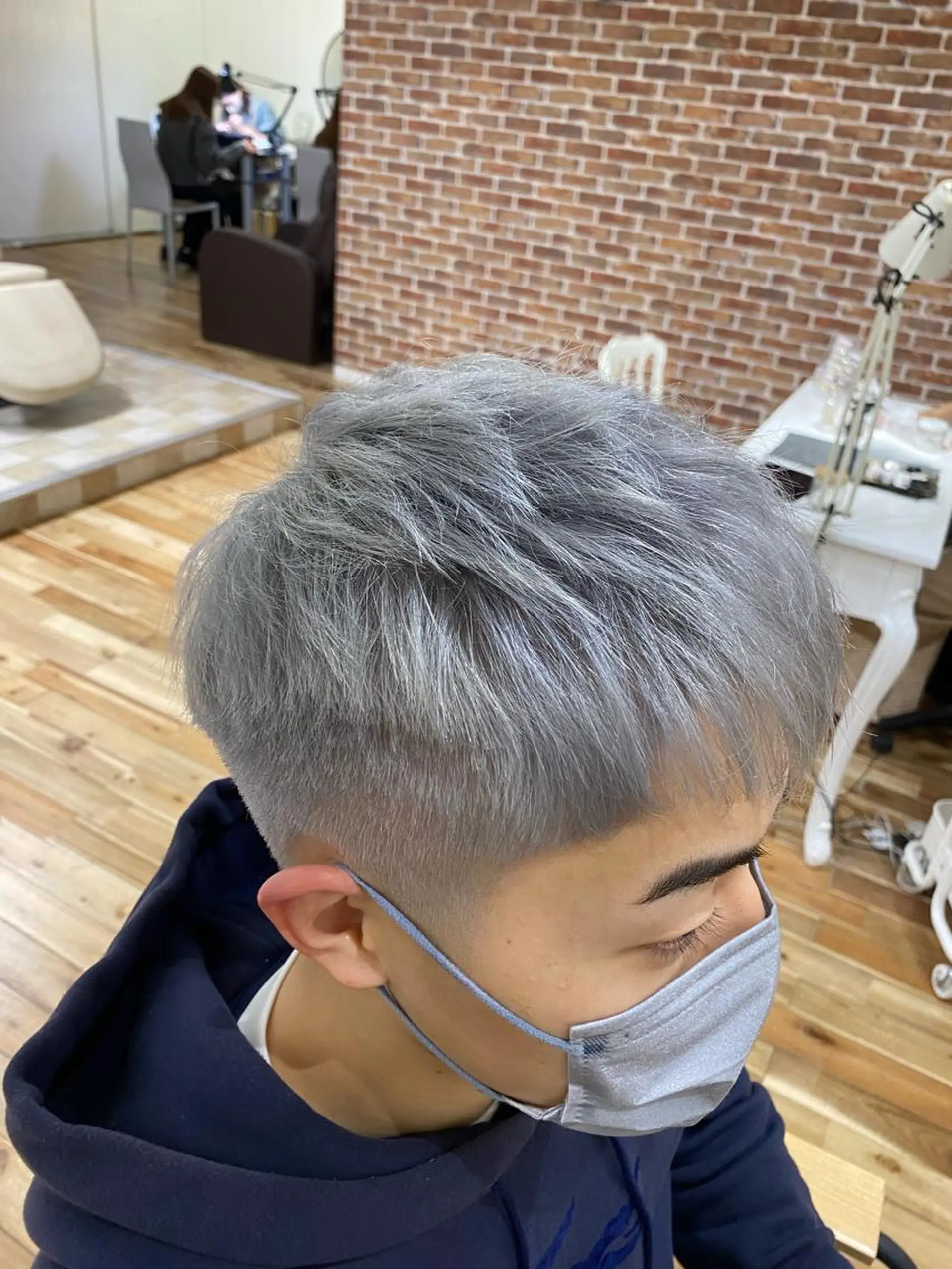 カラー メンズ ヘアカラー トリートメント 久米 治仁のヘアスタイル