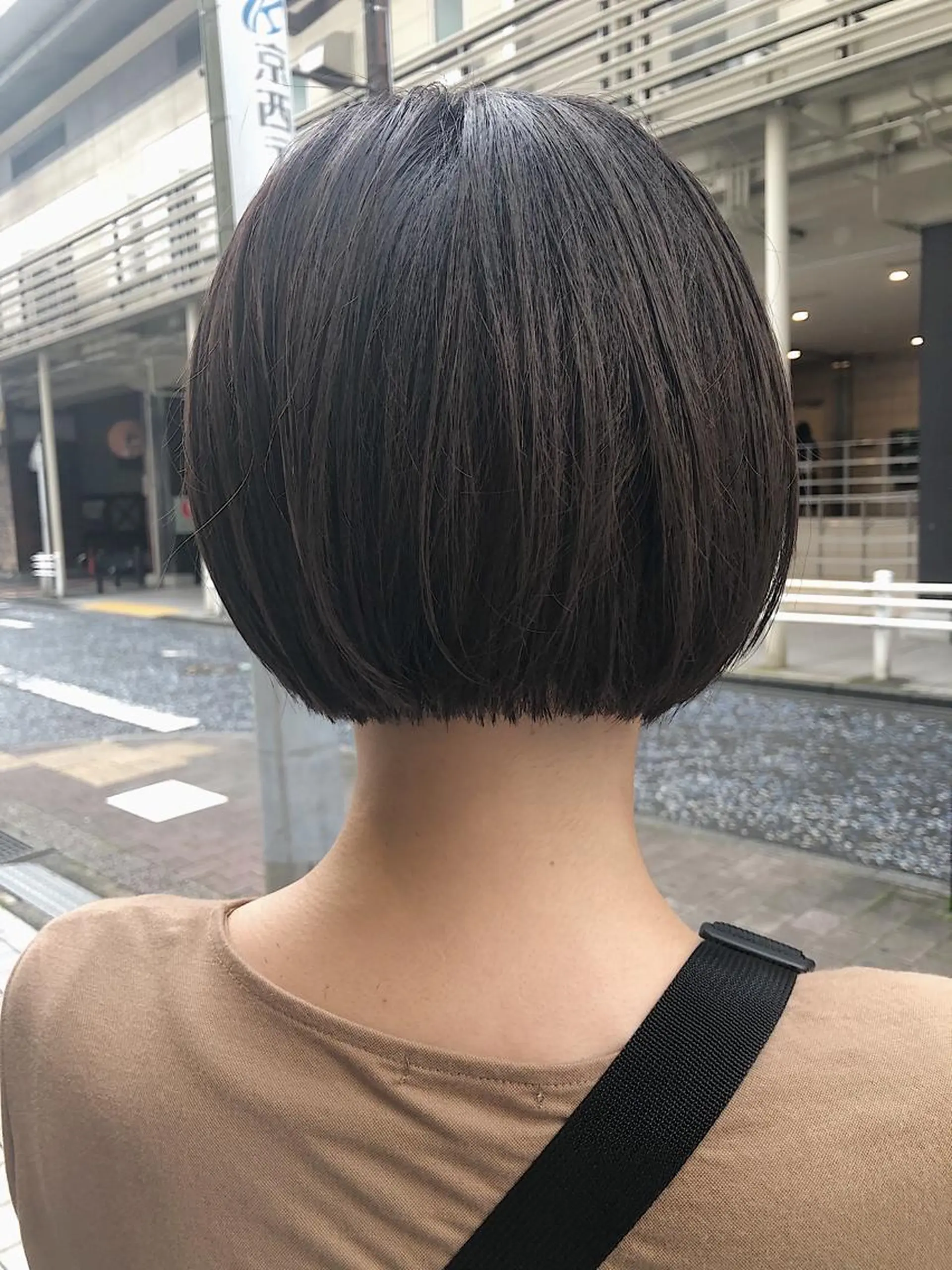 ショート ボブ カット ノツコウダイ /ぱつっとボブのヘアスタイル