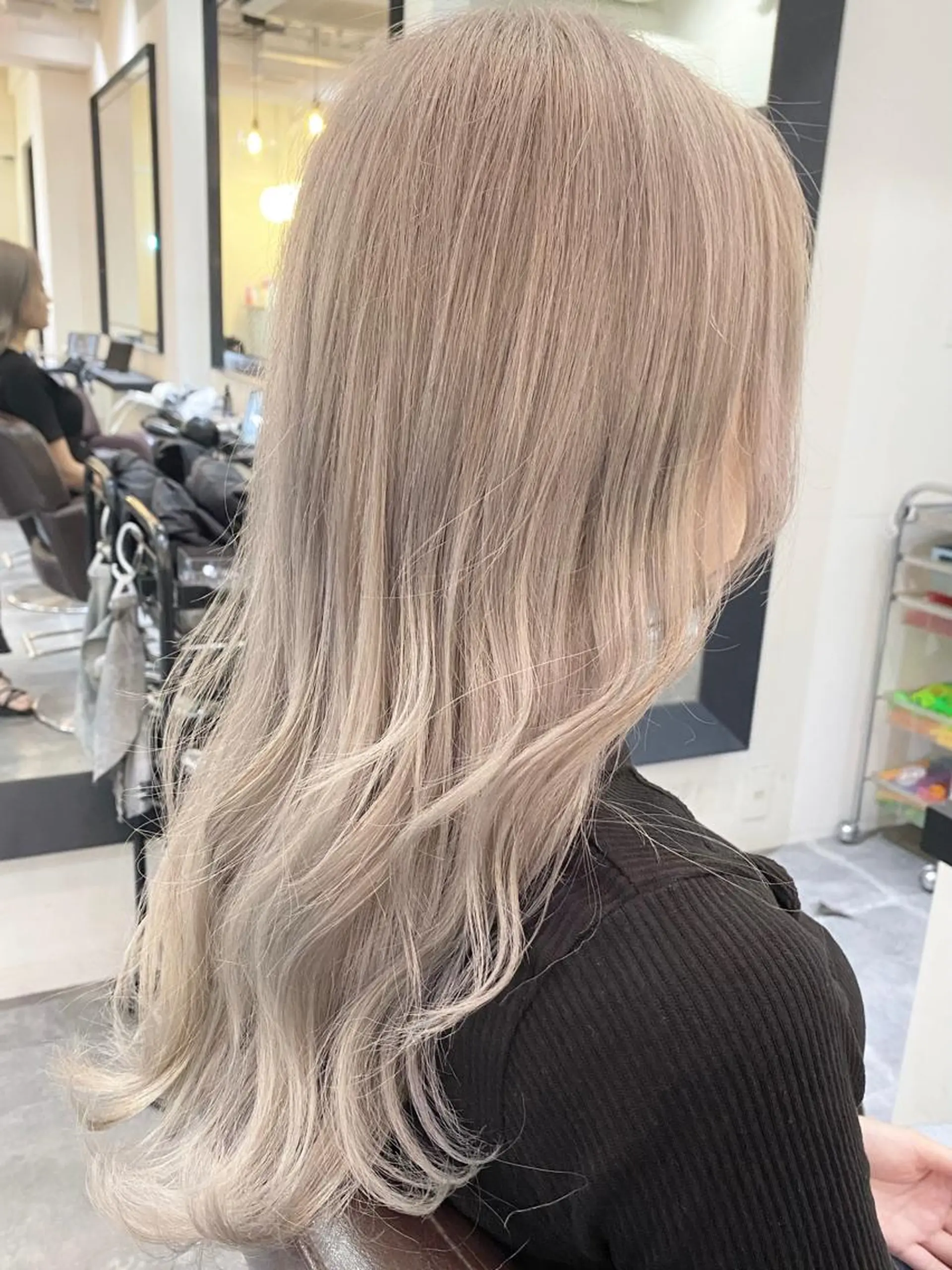 セミロング カラー ショートボブ ブリーチ ケアブリーチ ダブルカラー イルミナカラー ヘアカラー トリートメント 艶ピンク*ヘアセット 🌙shioriのヘアスタイル