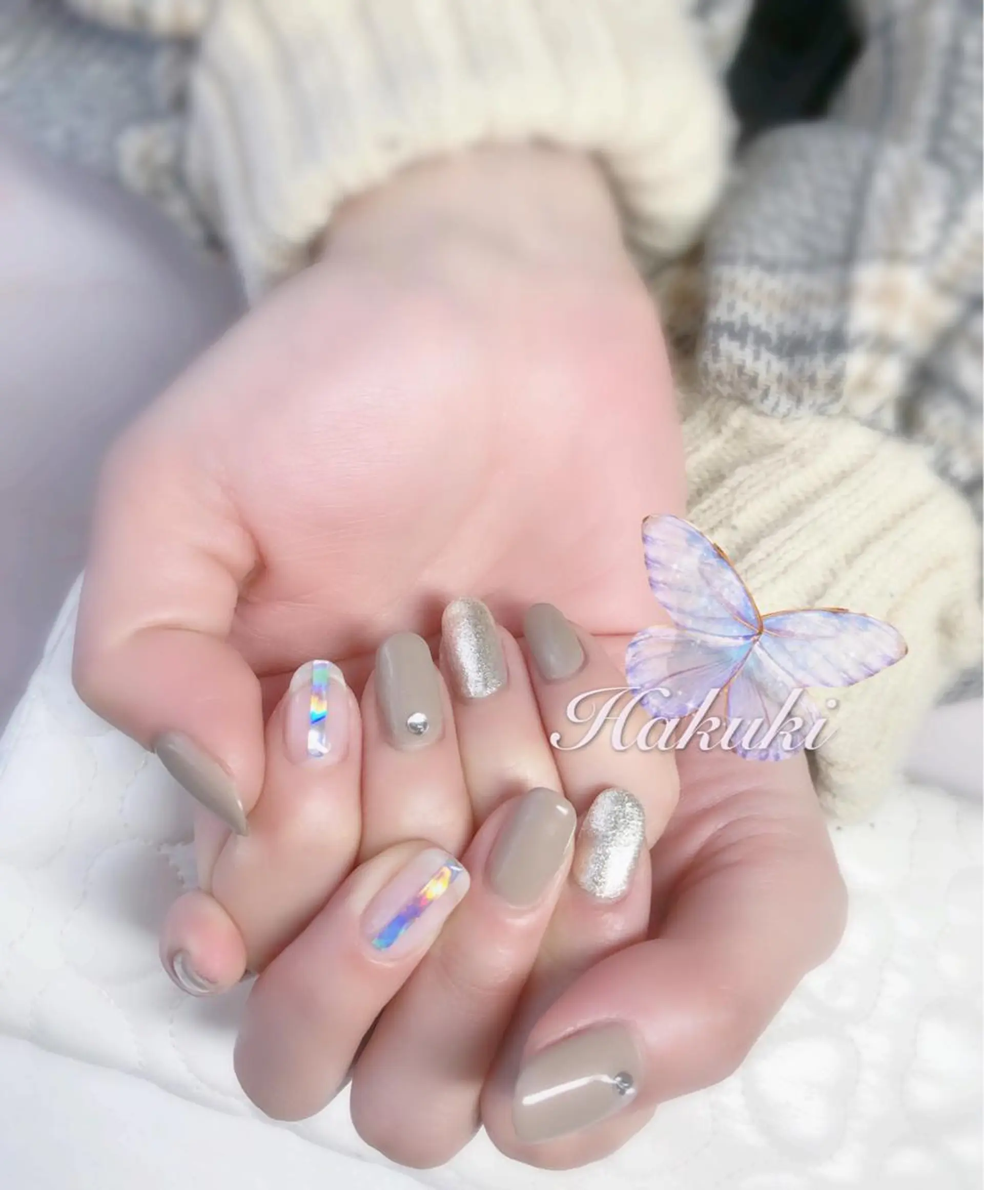 ネイル ハンドネイル ハンドケア ハク キのネイルデザイン