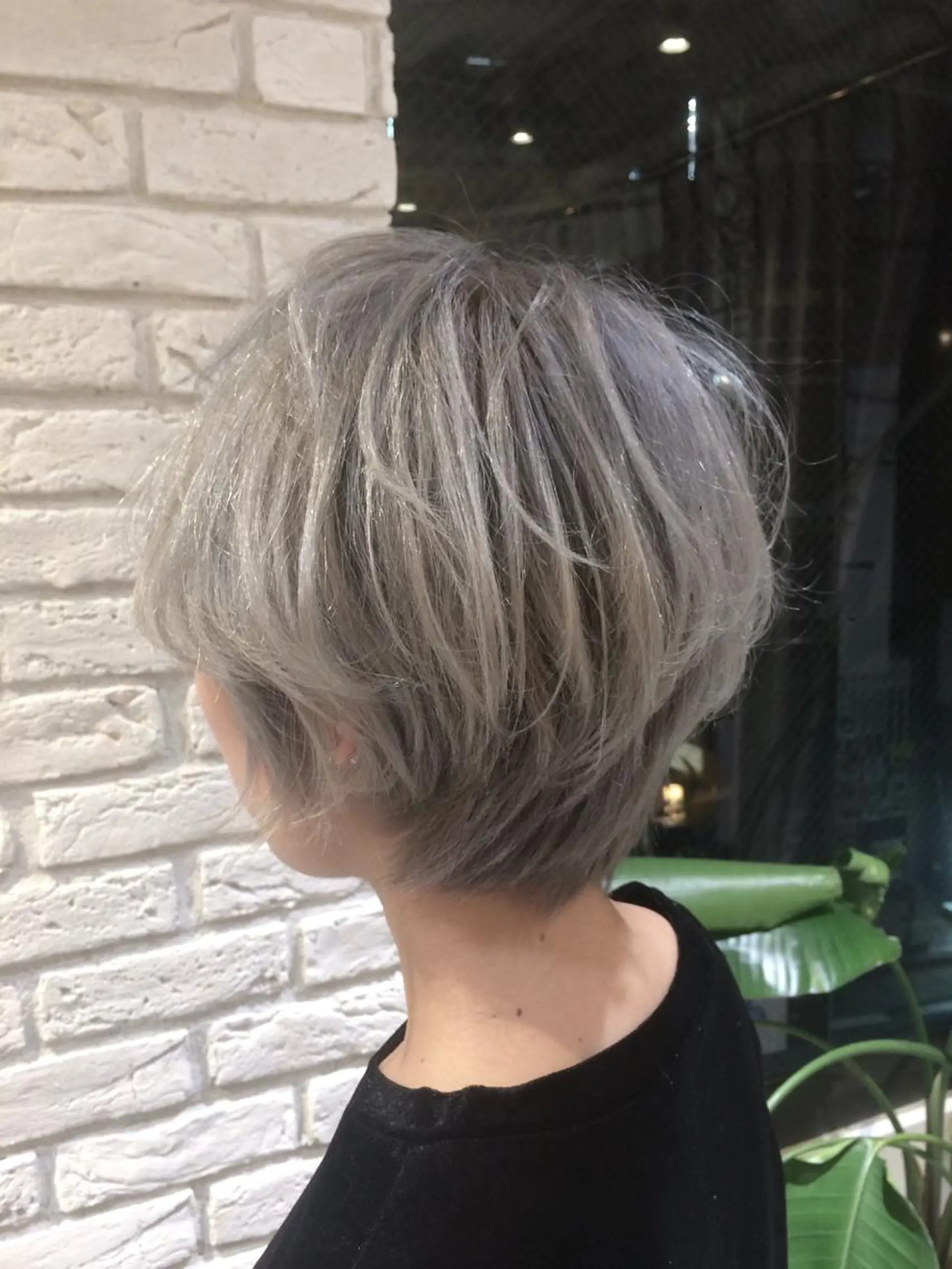 ショート ミディアム カラー パーマ ヘアアレンジ アッシュ ブリーチ シルバー シルバーアッシュ シェアサロン　salowin所属・✨ブリーチなし透明感 カラー🥇ユースケのヘアスタイル