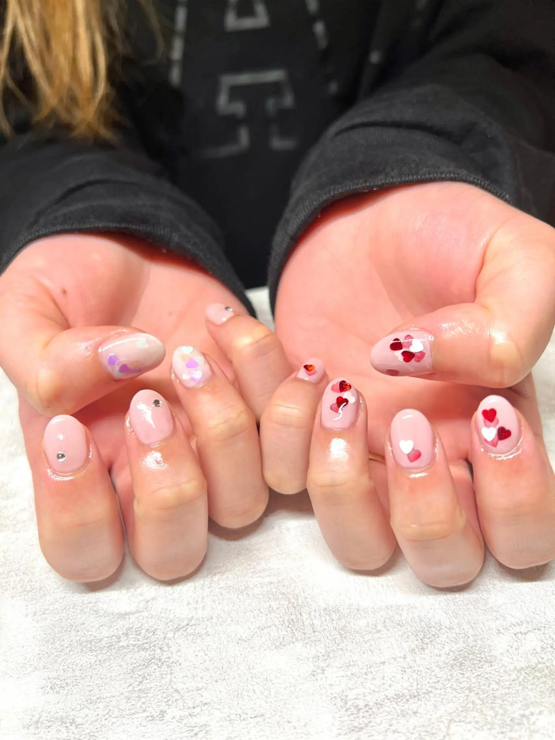 ネイル ハート ハンドネイル salon Lilyのネイルデザイン