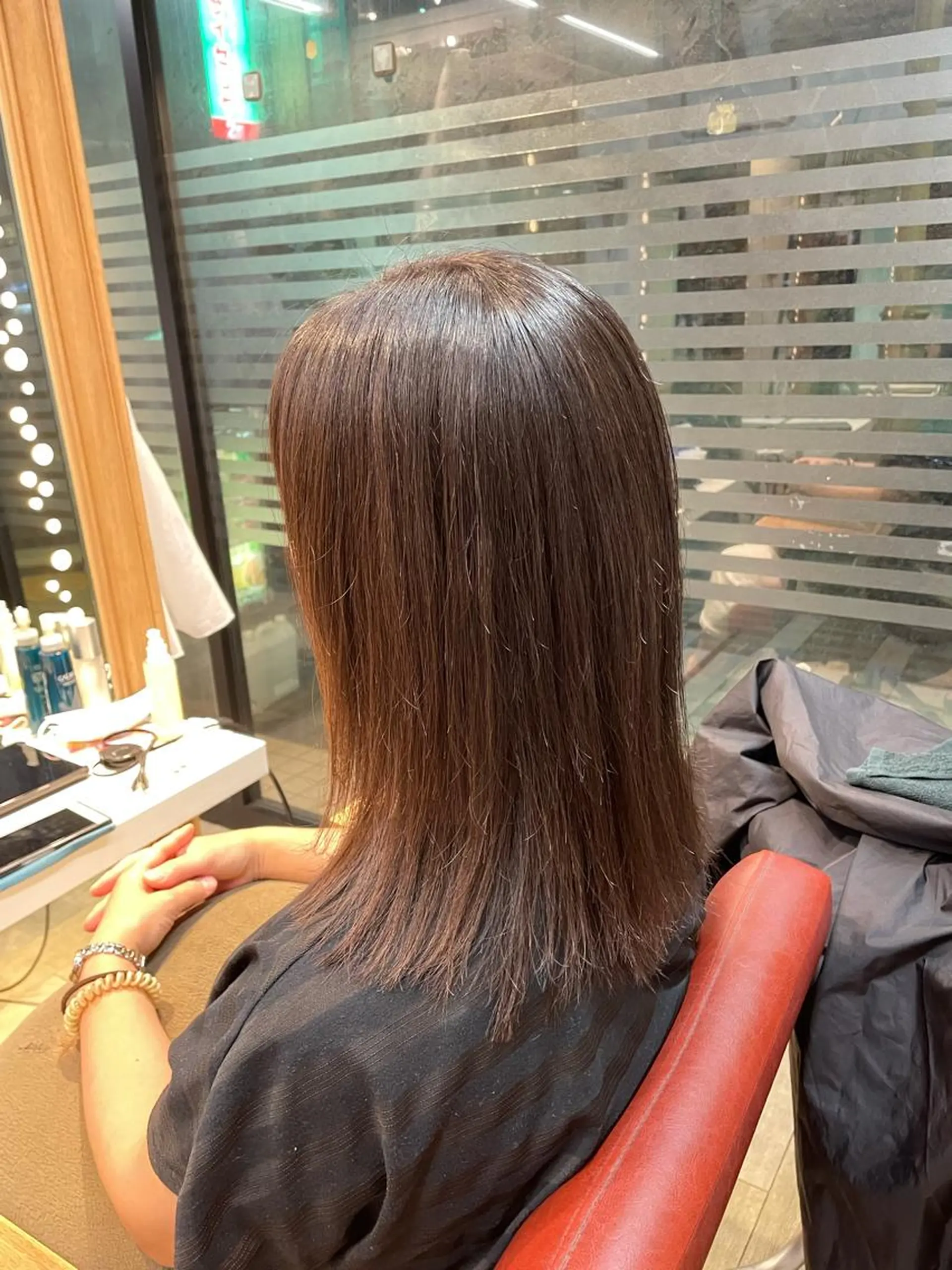 ミディアム パーマ 縮毛矯正 LOG/所属・✨縮毛/ブリーチ✨ 出口 紗依のヘアスタイル