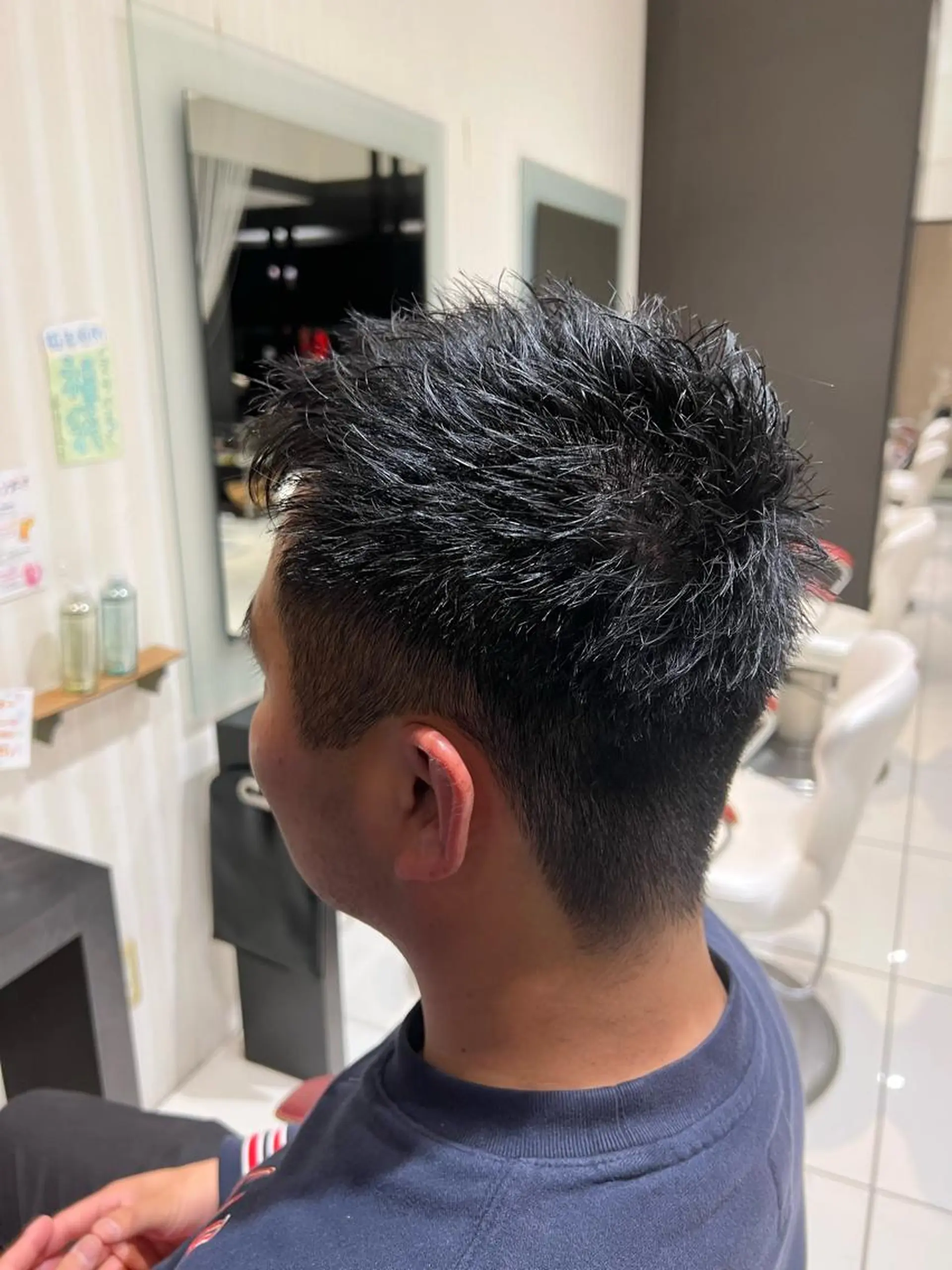 メンズ メンズショート カット ＊インナーカラー＊ 植松彩音のヘアスタイル