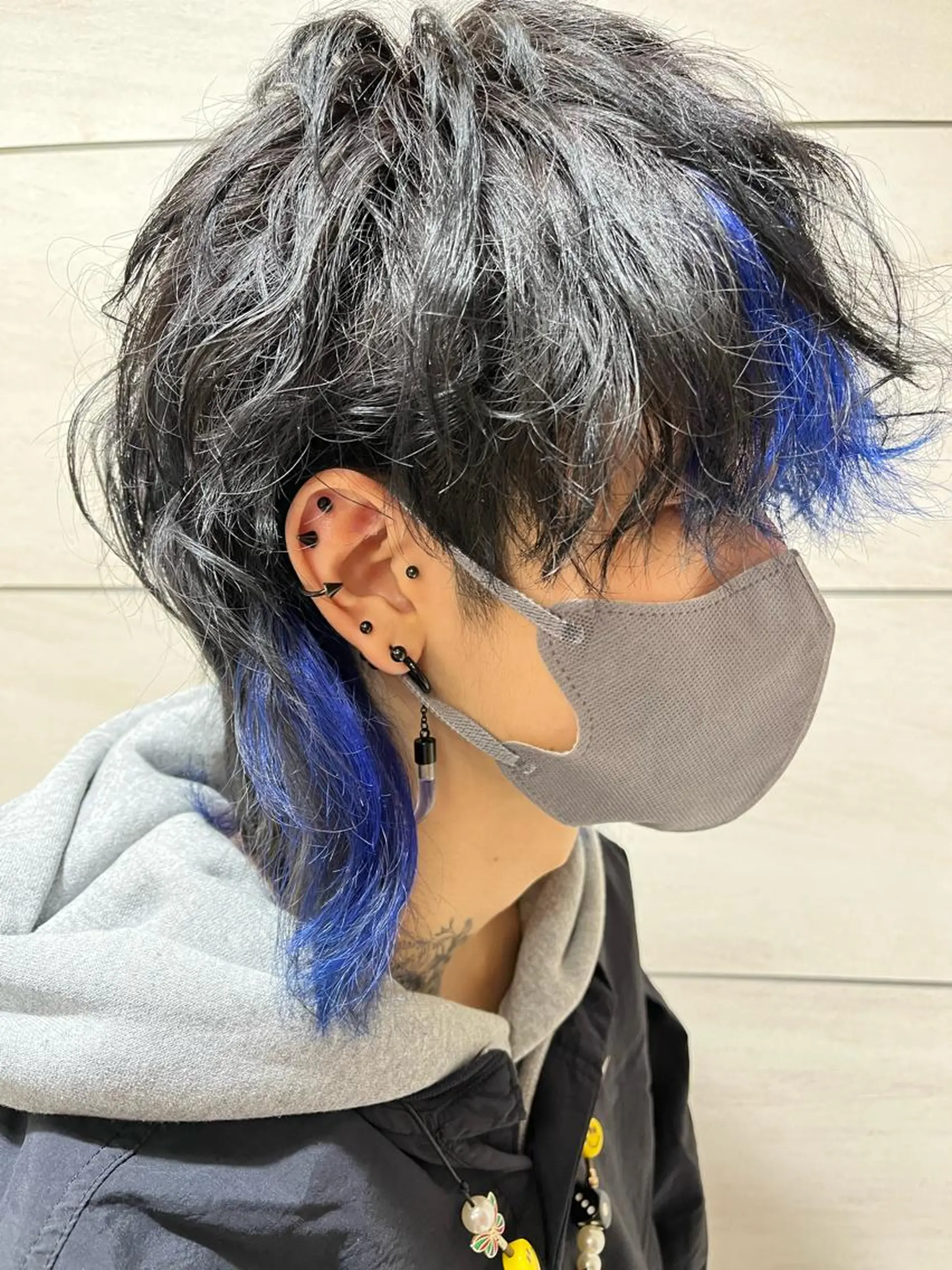ミディアム カラー メンズ ブルーカラー noll【今池駅前】 池田碧花のヘアスタイル