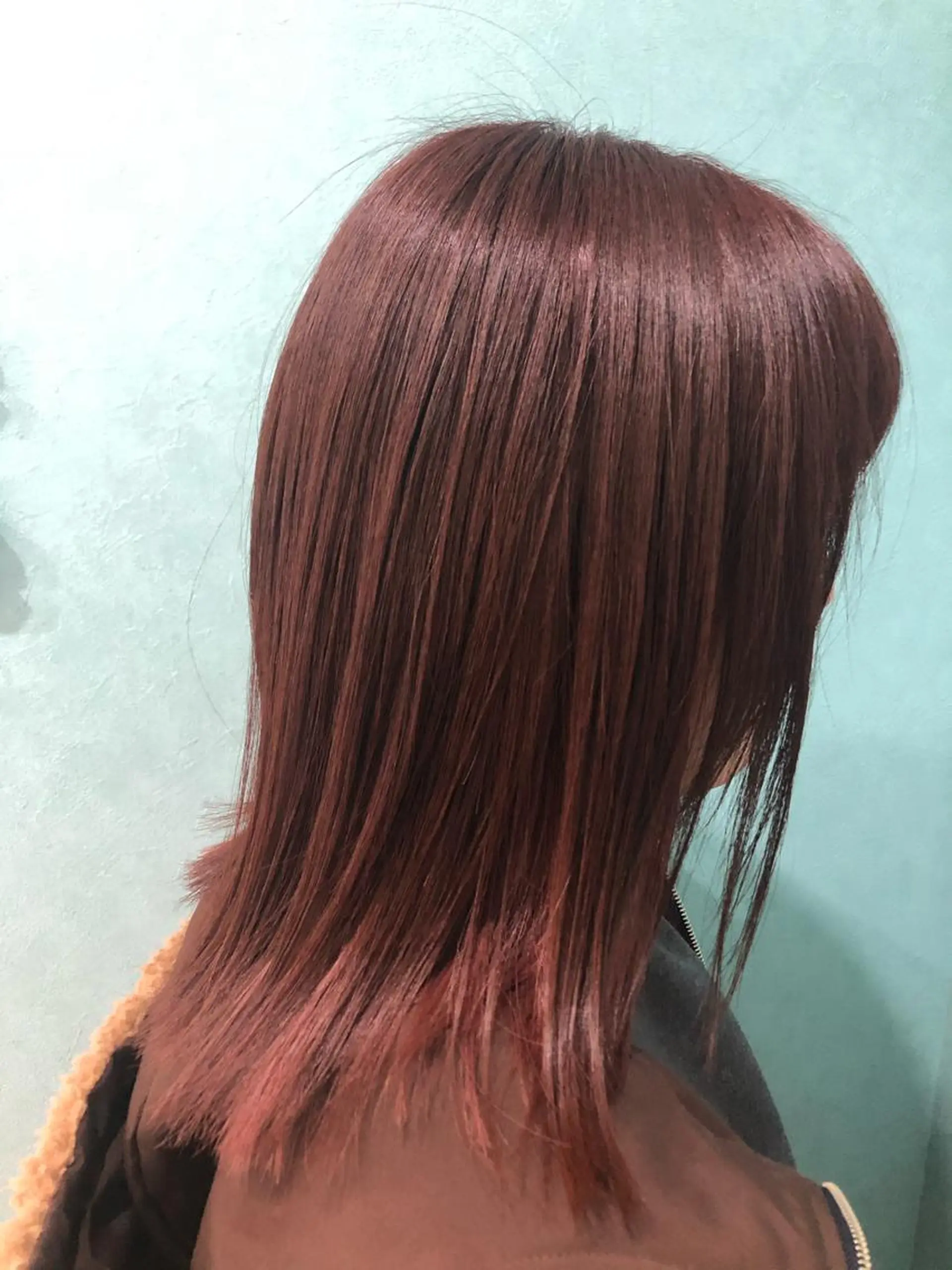 ミディアム カラー ピンクカラー カット ヘアカラー トリートメント イシジマ タカナリのヘアスタイル