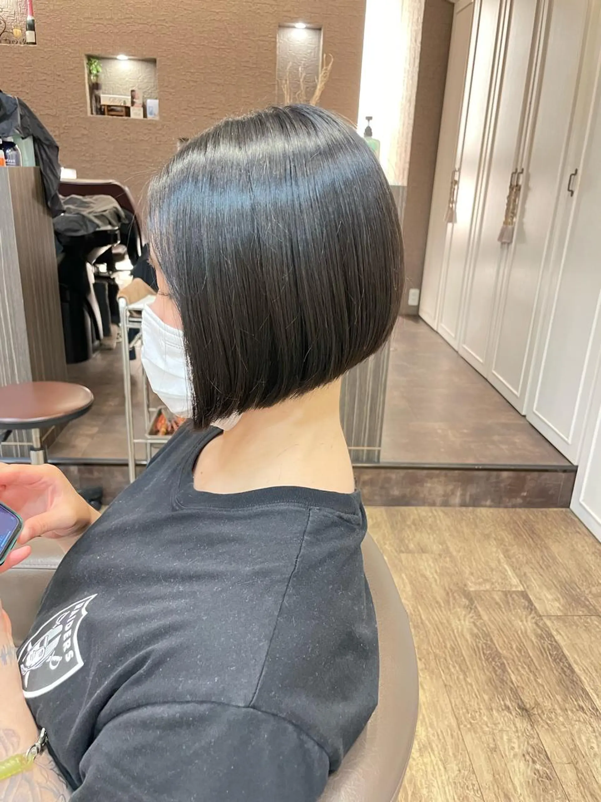 ショート 前下がりボブ ボブ 顔周りカット 小顔カット 町田 あみのヘアスタイル