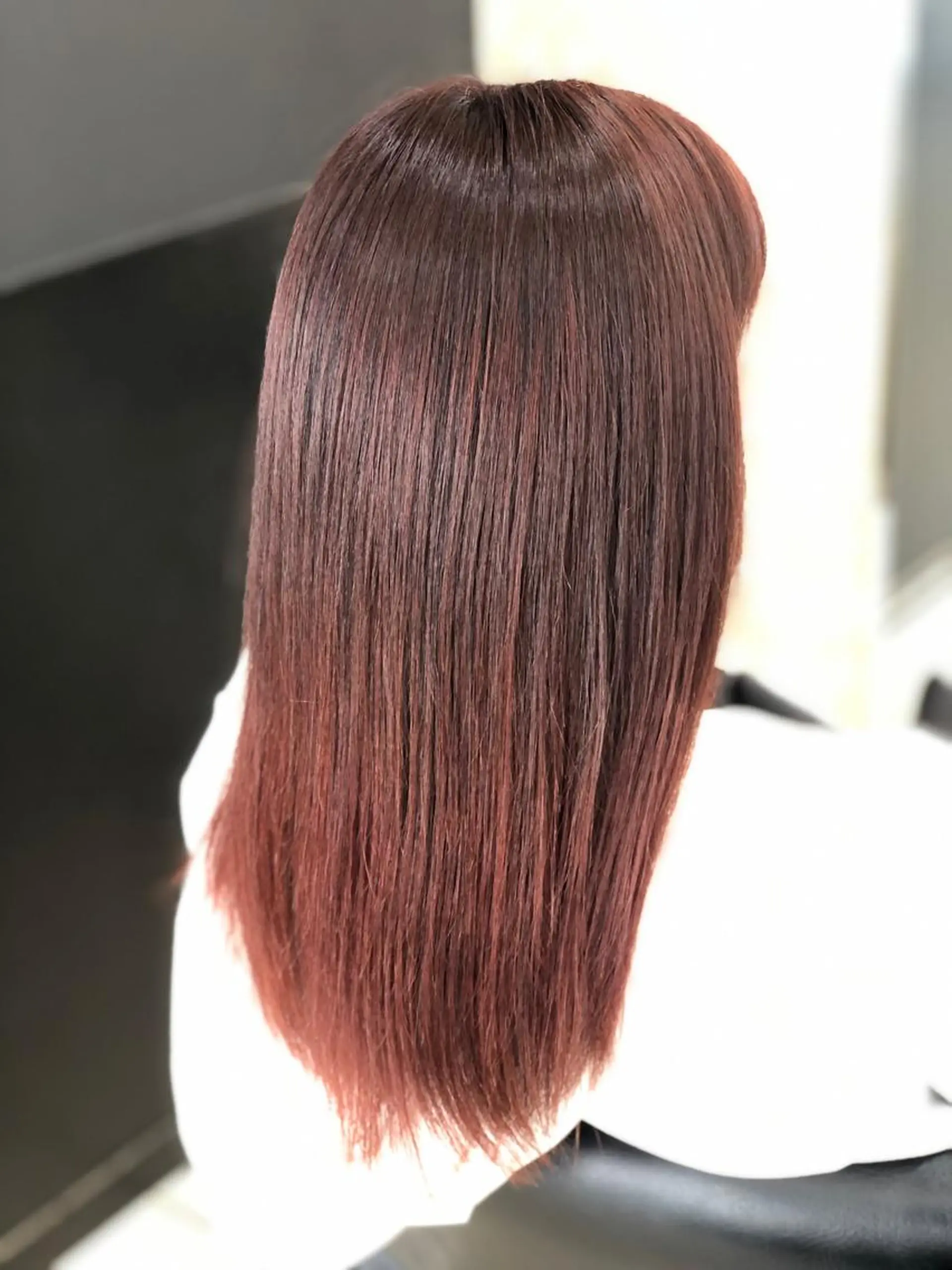 セミロング カラー ブラウンカラー ピンクカラー ピンクブラウン 嶌田 沙紀のヘアスタイル