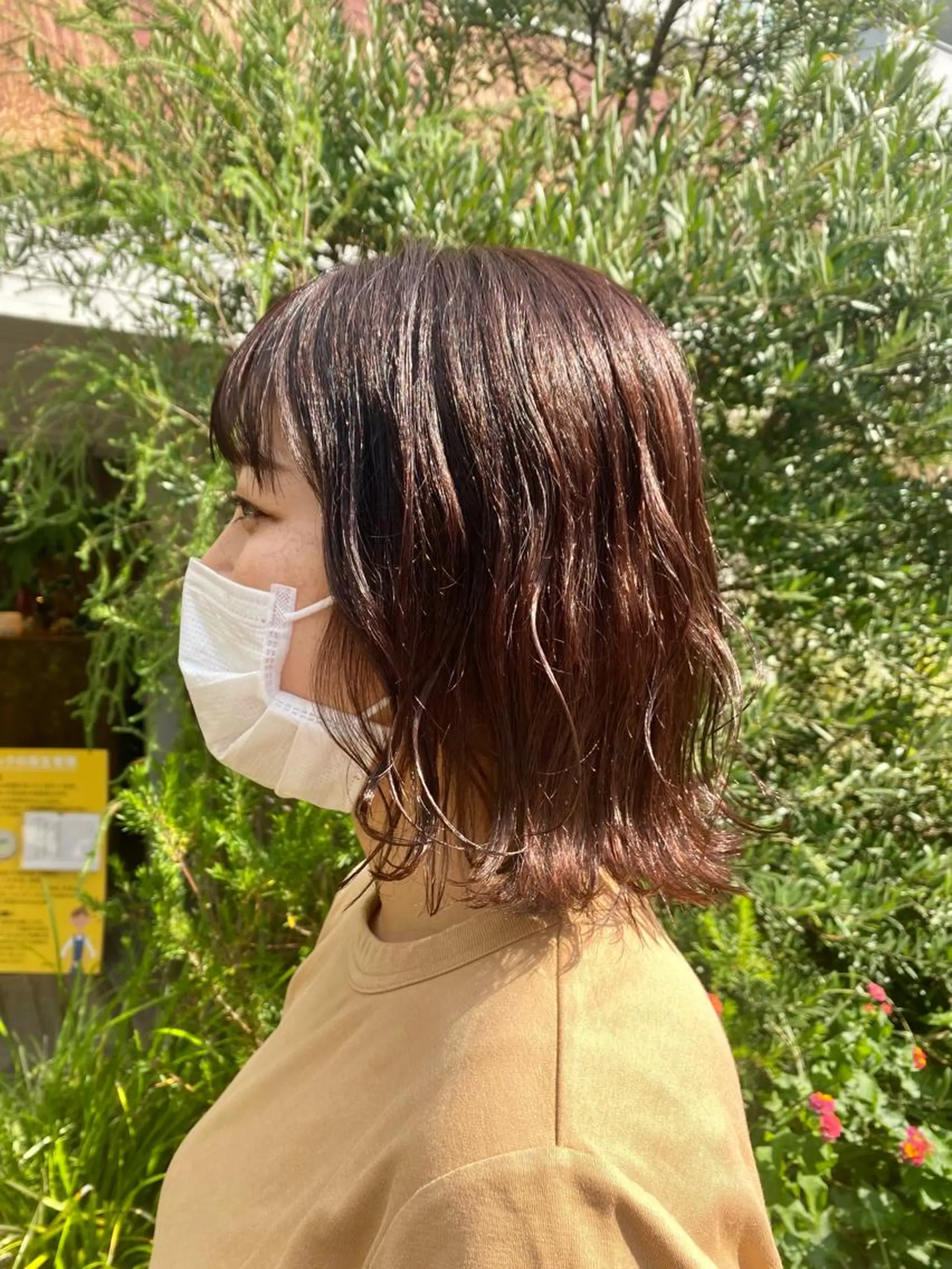 ミディアム カラー ボブ 顔周りカット 外ハネヘア カット ヘアカラー トリートメント BELLA阿部野 TOMOMIのヘアスタイル