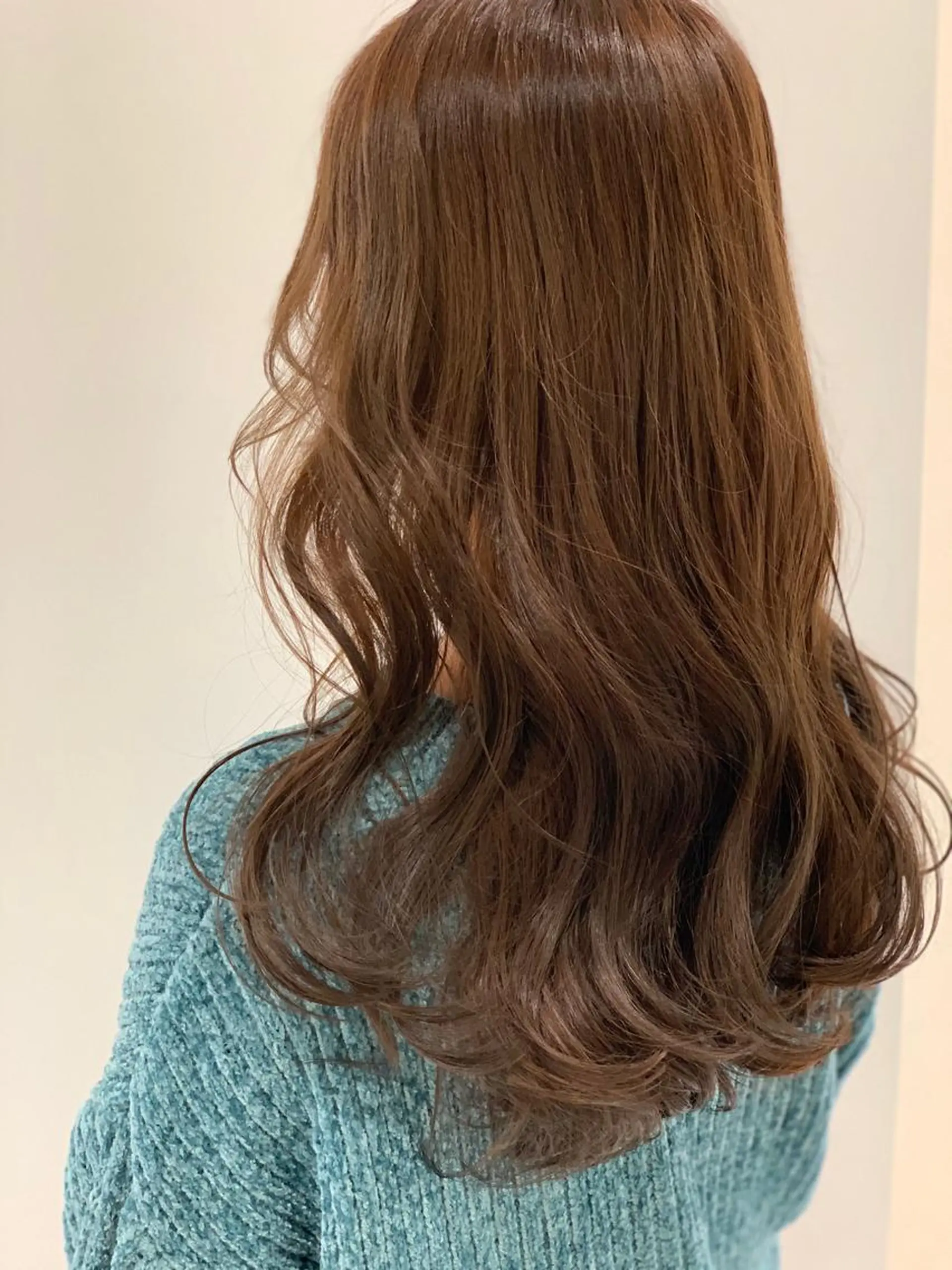 ロング カット ヘアカラー 柏本 果菜のヘアスタイル