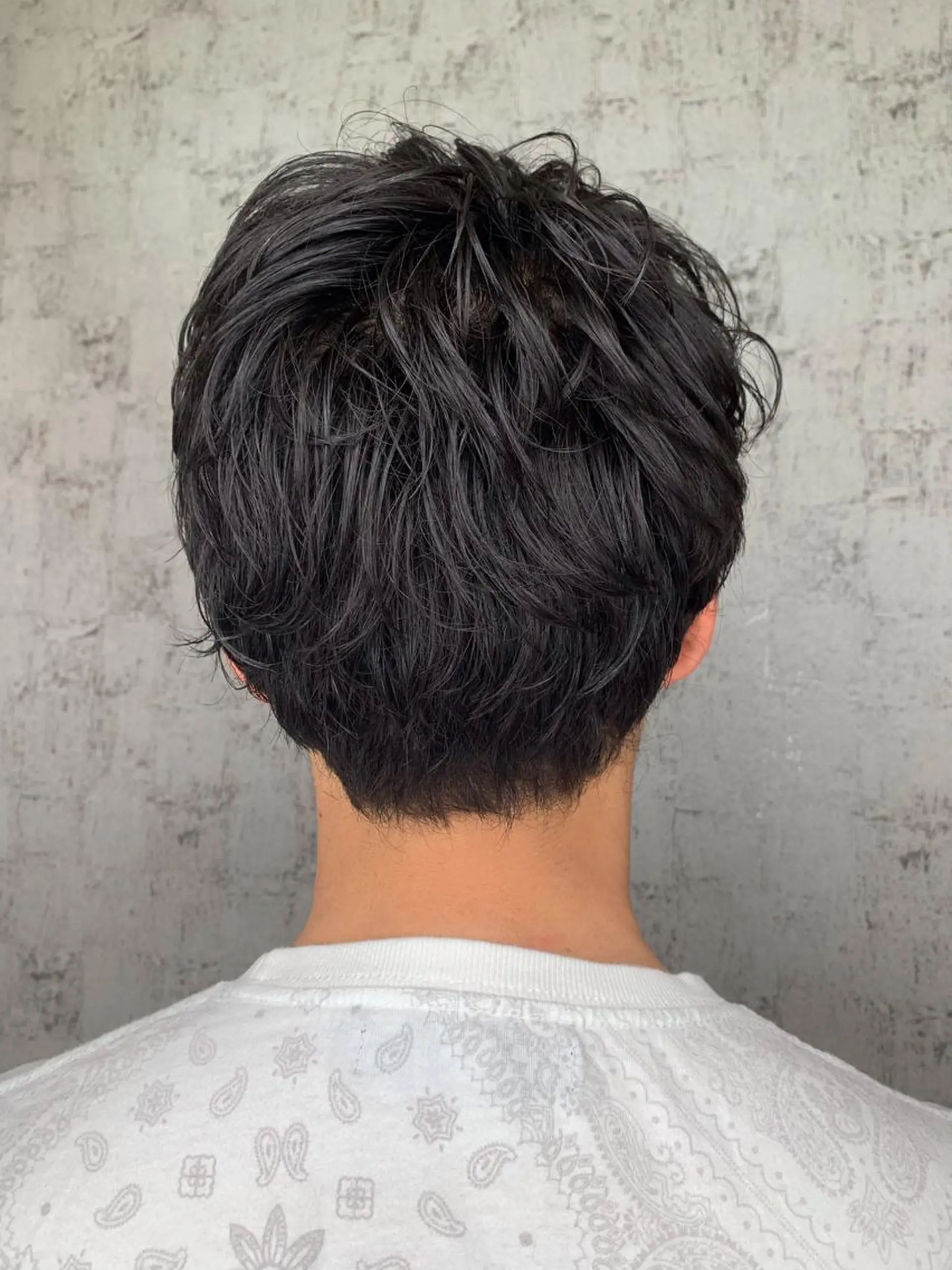 ミディアム パーマ メンズ 小島 健太郎のヘアスタイル