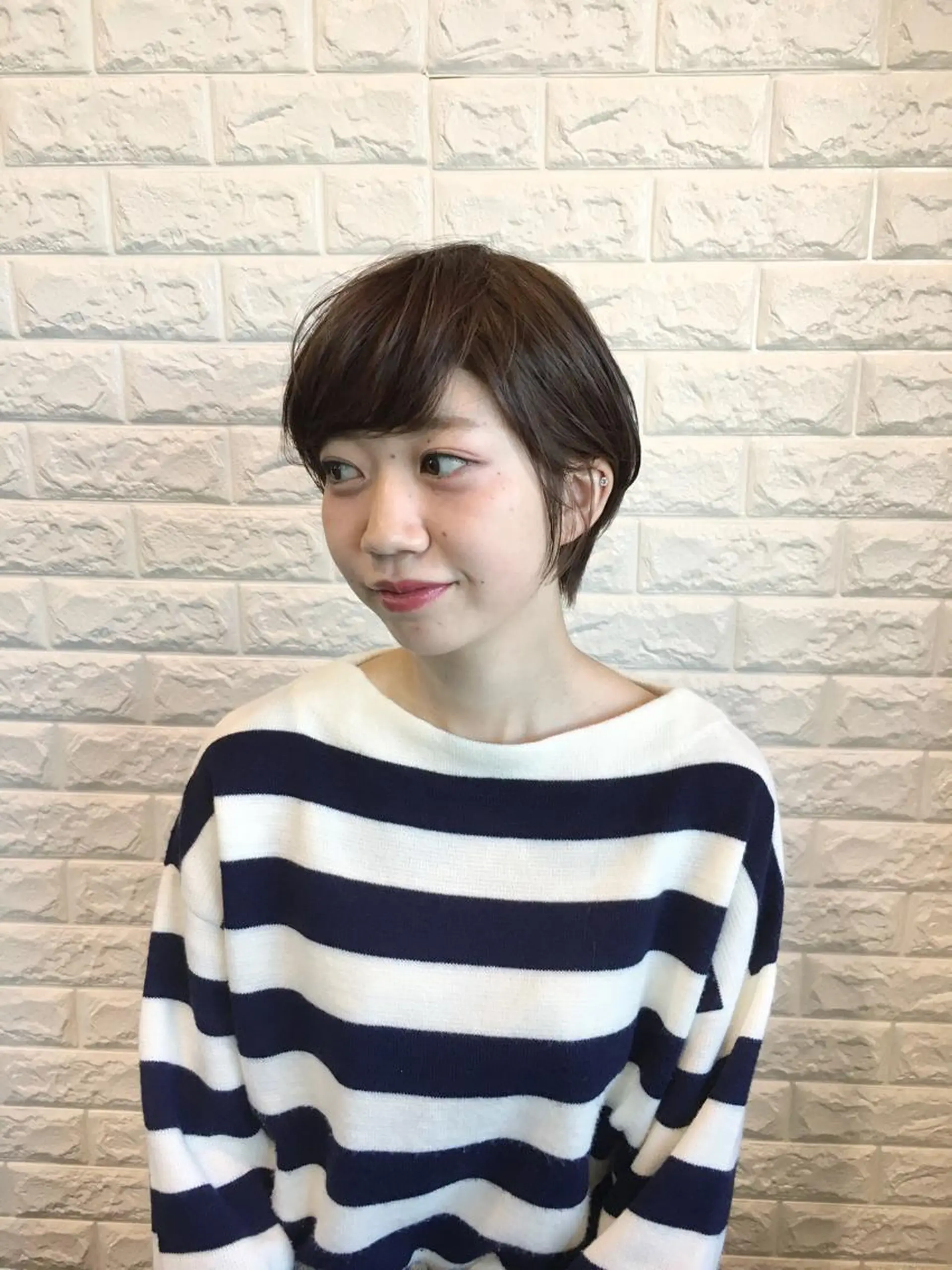 ショート カラー ヘアアレンジ ショートヘア 🌿‬ ܸAir 透明感🌱西村知佳のヘアスタイル