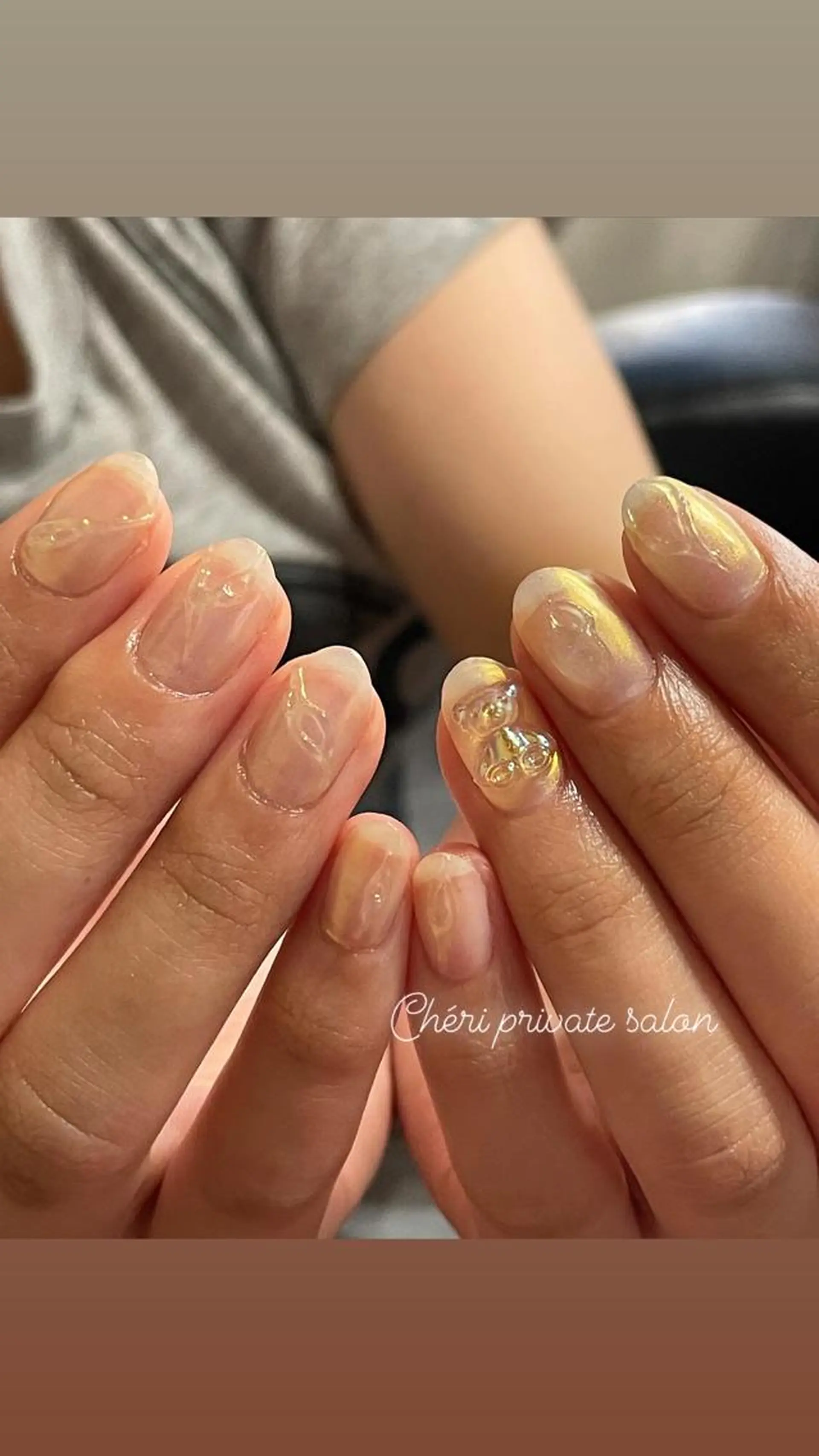ショート ネイル オーロラネイル クリアネイル ミラーネイル Chérinail 爪のお手入れのネイルデザイン