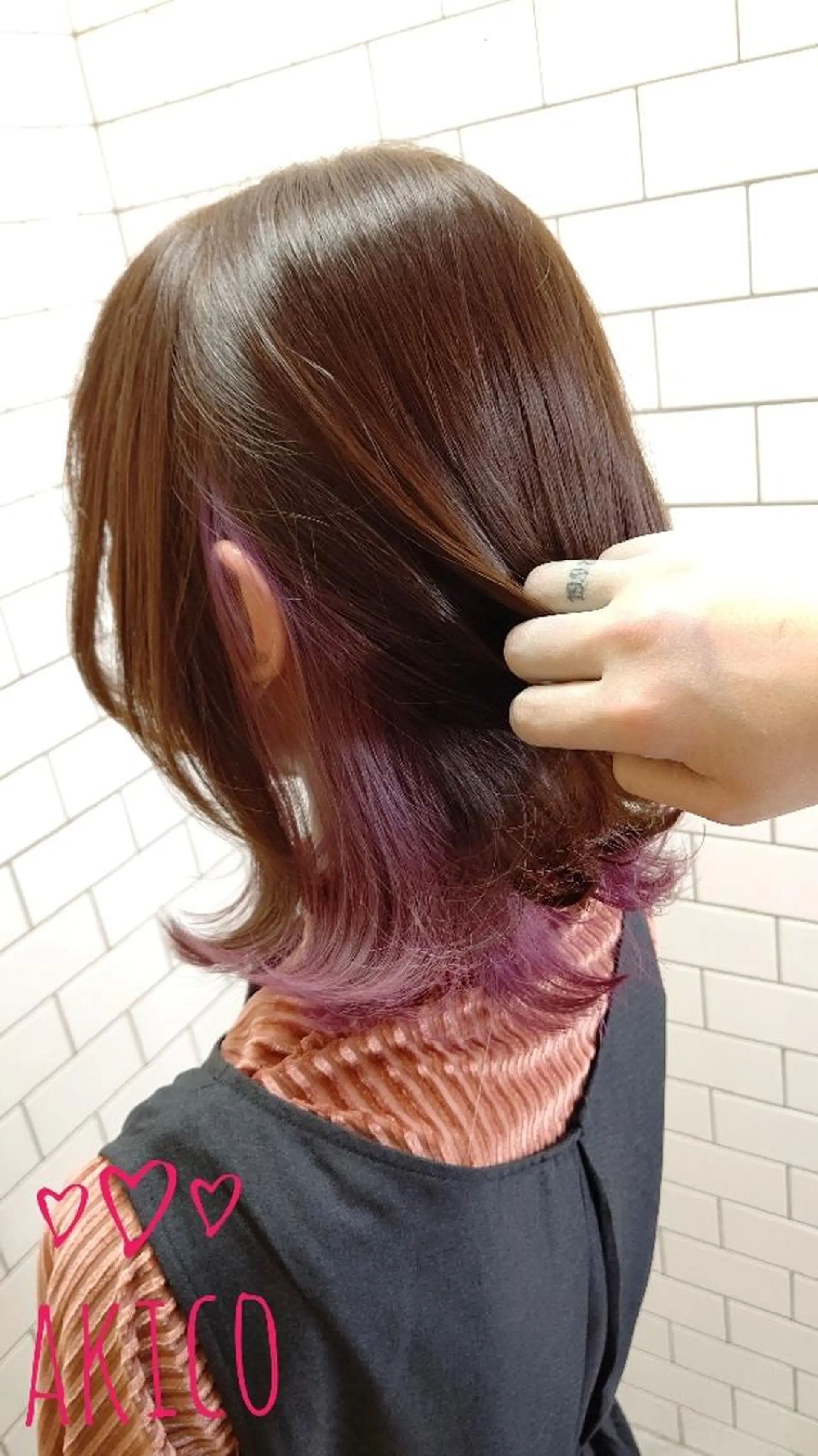 ミディアム カラー LUXBE GALLERY なんば駅前店所属・ラックスビーギャラリ ー AKICOのヘアスタイル