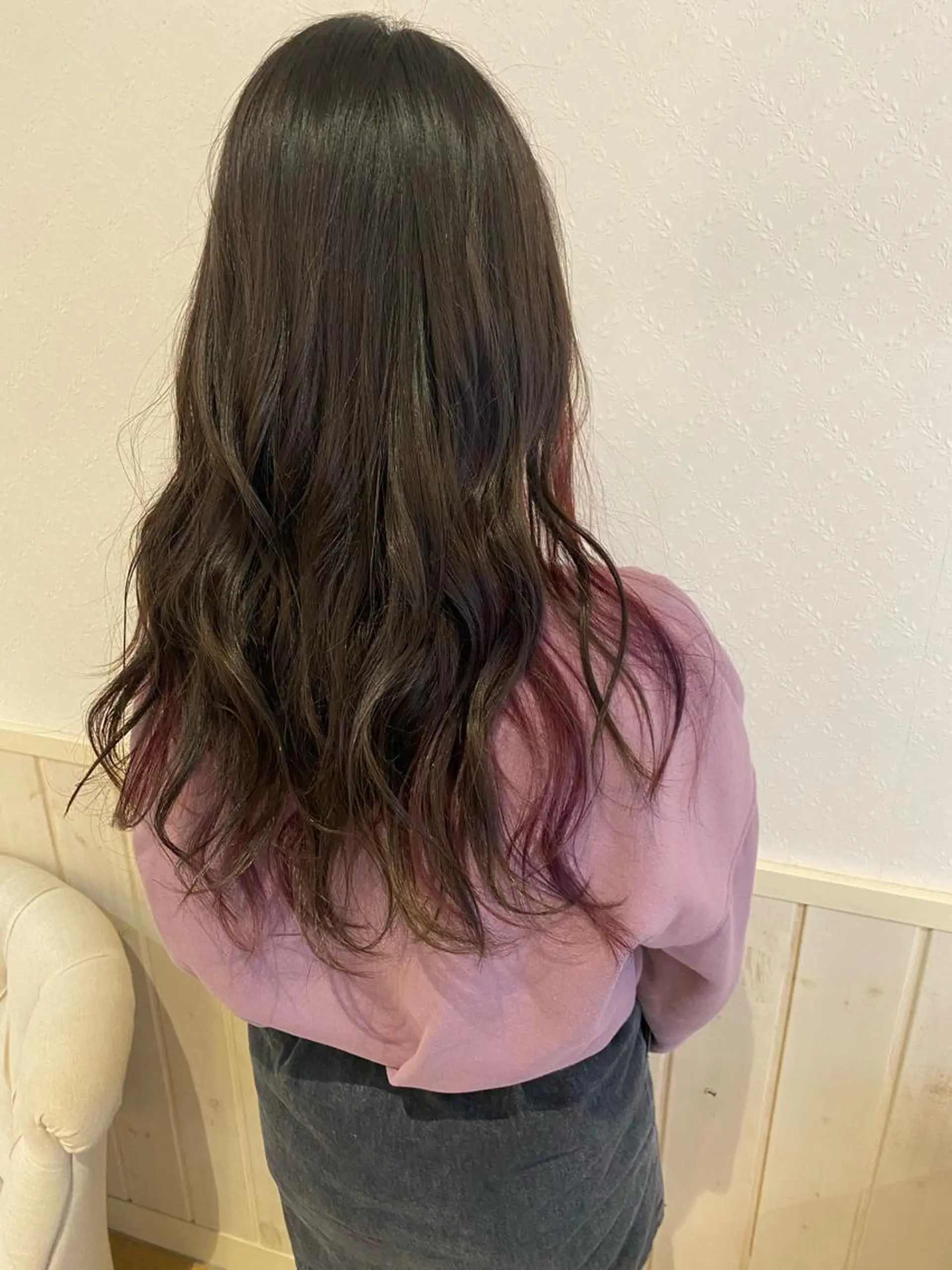 カラー ヘアカラー 宮内 真乃のヘアスタイル