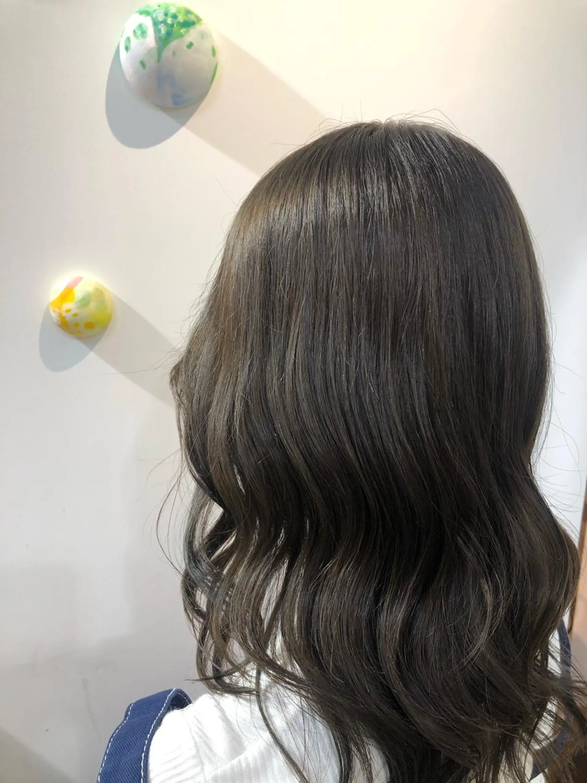 セミロング カラー ベージュカラー オリーブベージュ ヘアカラー トリートメント 🫧tomoka 透明感カラー🫧のヘアスタイル