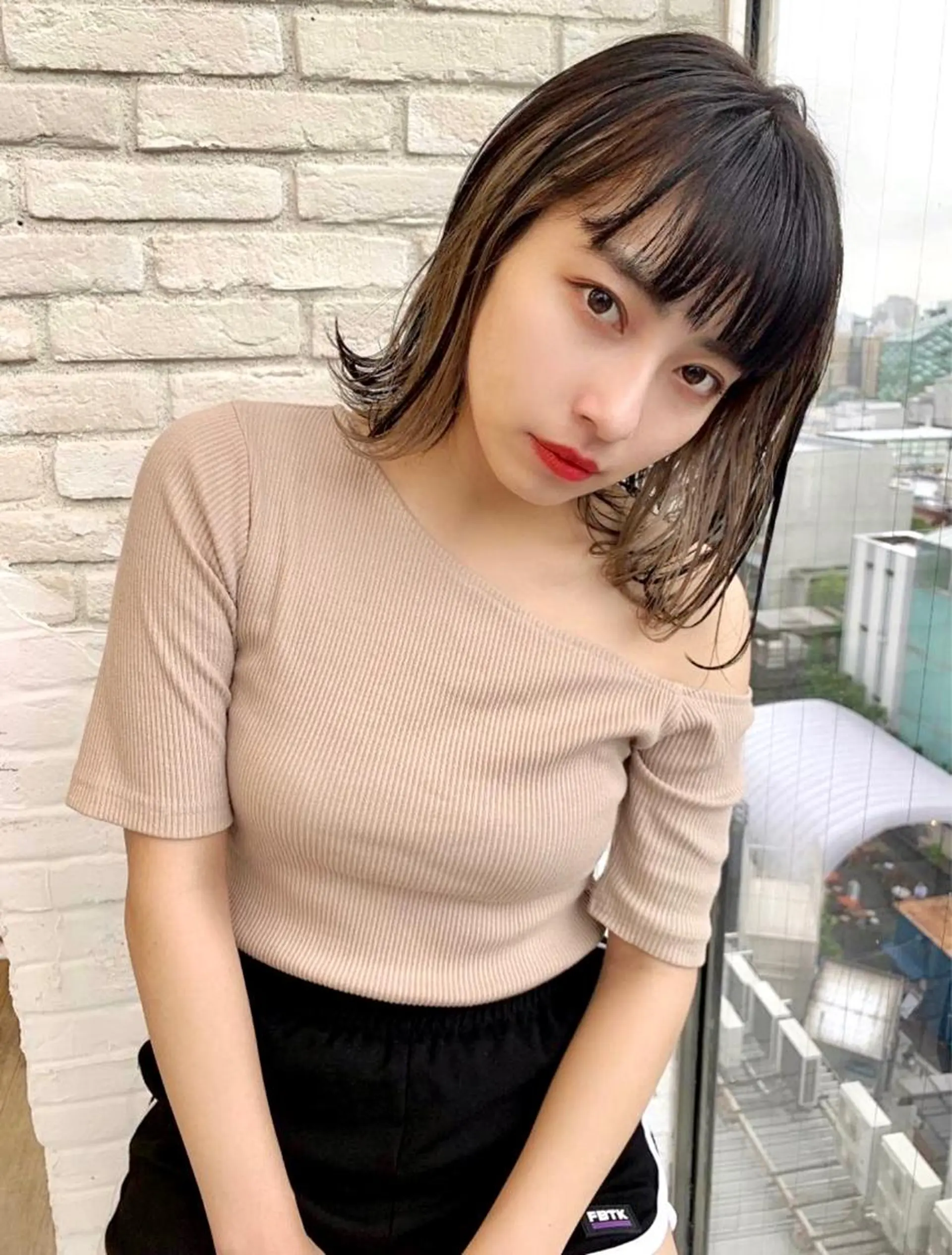 ミディアム カラー パーマ キッズ レイヤー＆カラー 人気美容師倉崎涼のヘアスタイル