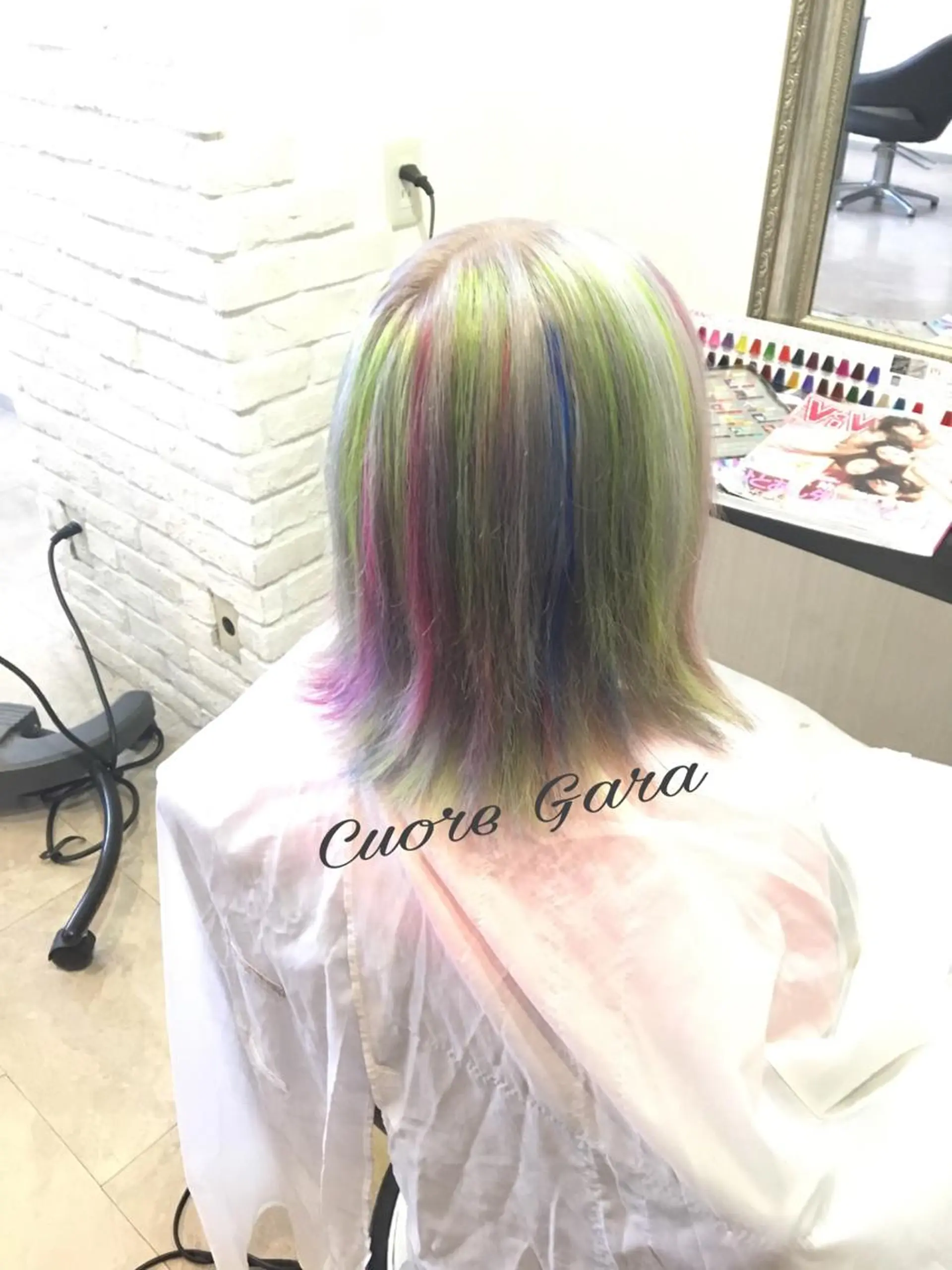 ミディアム カラー メッシュ 💓シールエクステ for...のヘアスタイル