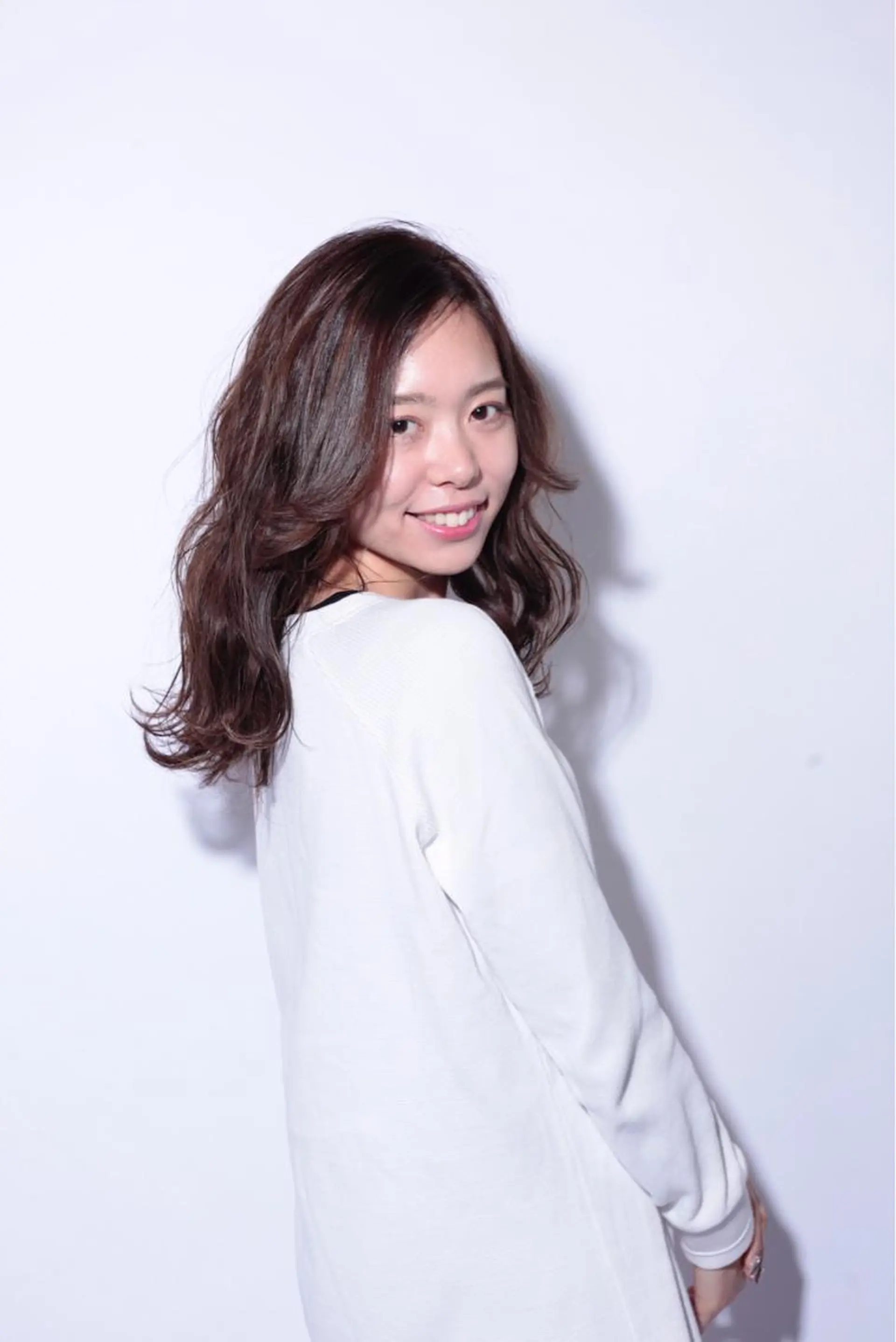 ミディアム SALOWIN並木所属・韓国ヘア🇰🇷 有田裕也のヘアスタイル