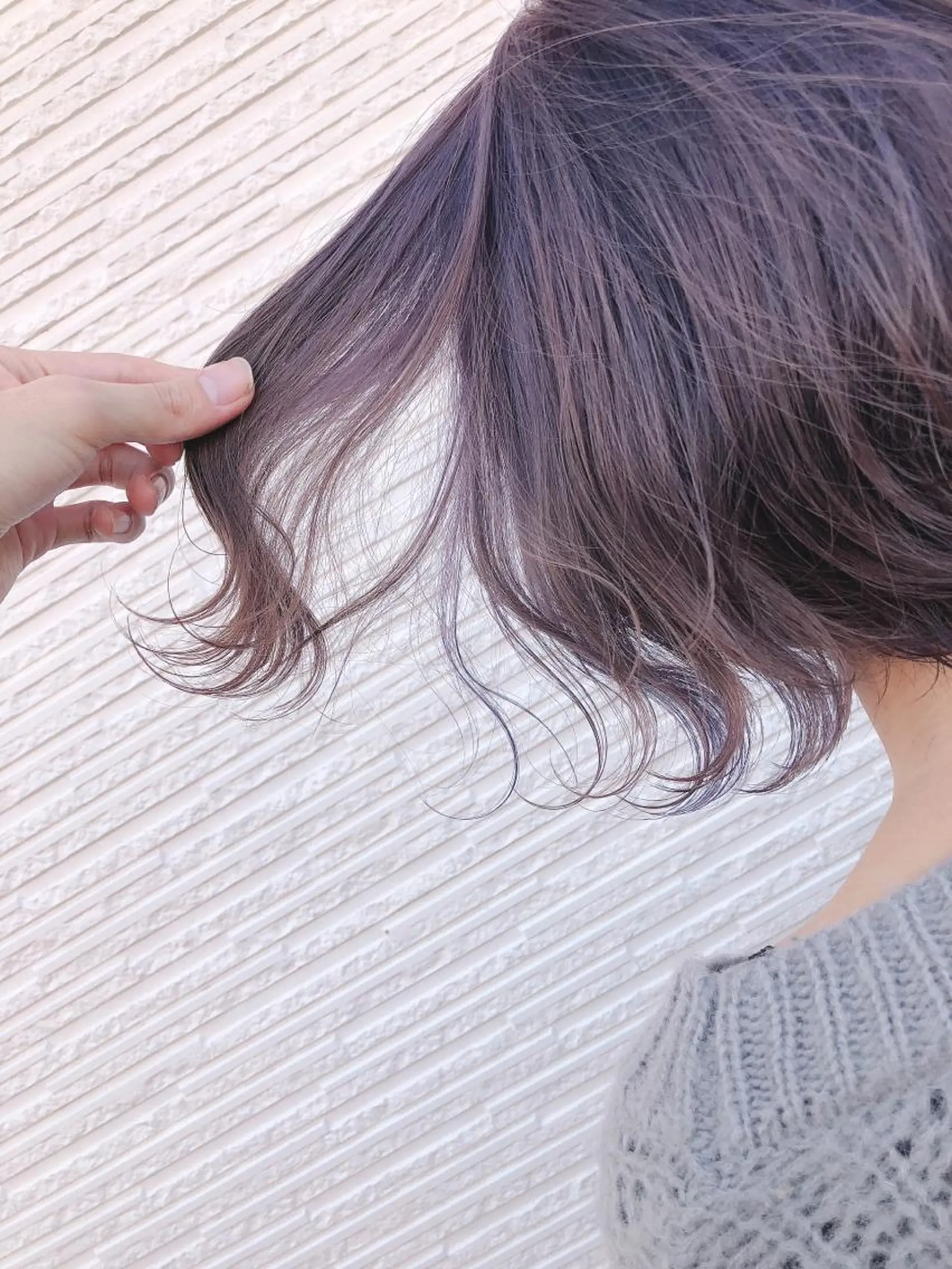 ショート カラー ブリーチ パープルカラー ヘアカラー トリートメント 名畑 裕貴のヘアスタイル