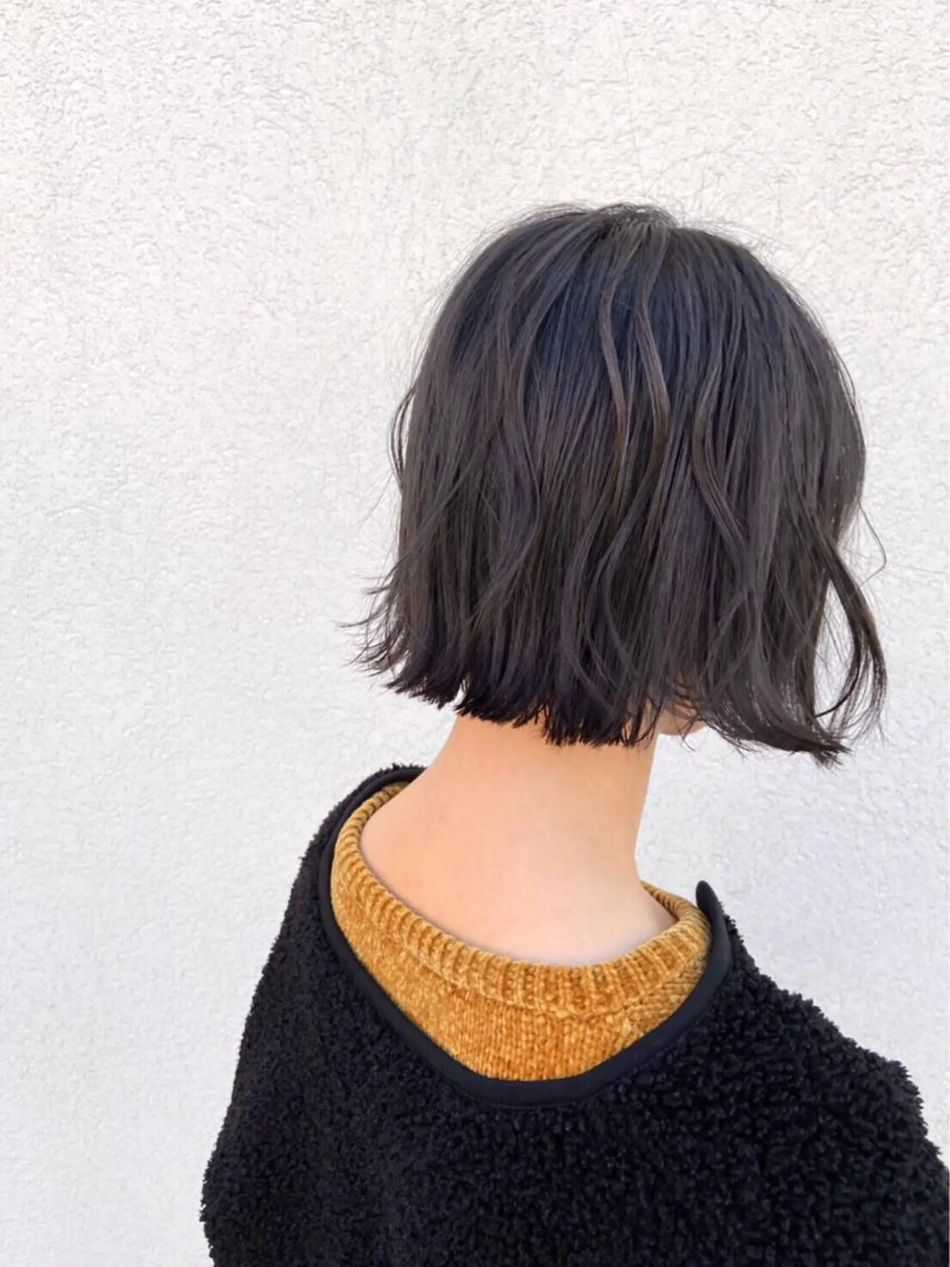 ショート 切りっぱなしボブ ボブ ハイライト 外ハネヘア カット wカラー 指名No1かけるのヘアスタイル