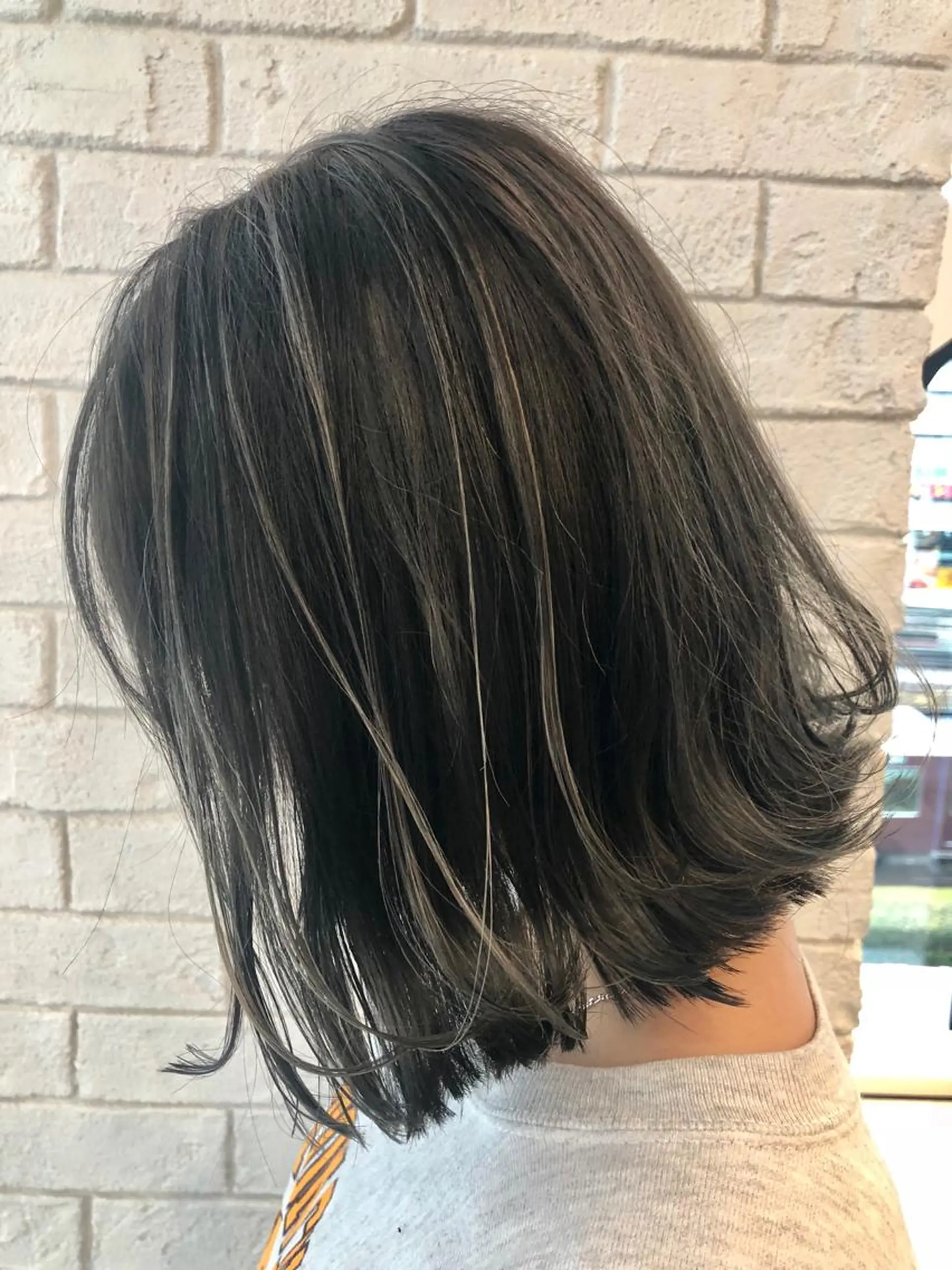 ミディアム カラー ハイライトカラー ハイライト OTAKU HAIR STUDIO所属・shin✨今月注目✨ スタイリスト（急募）のヘアスタイル