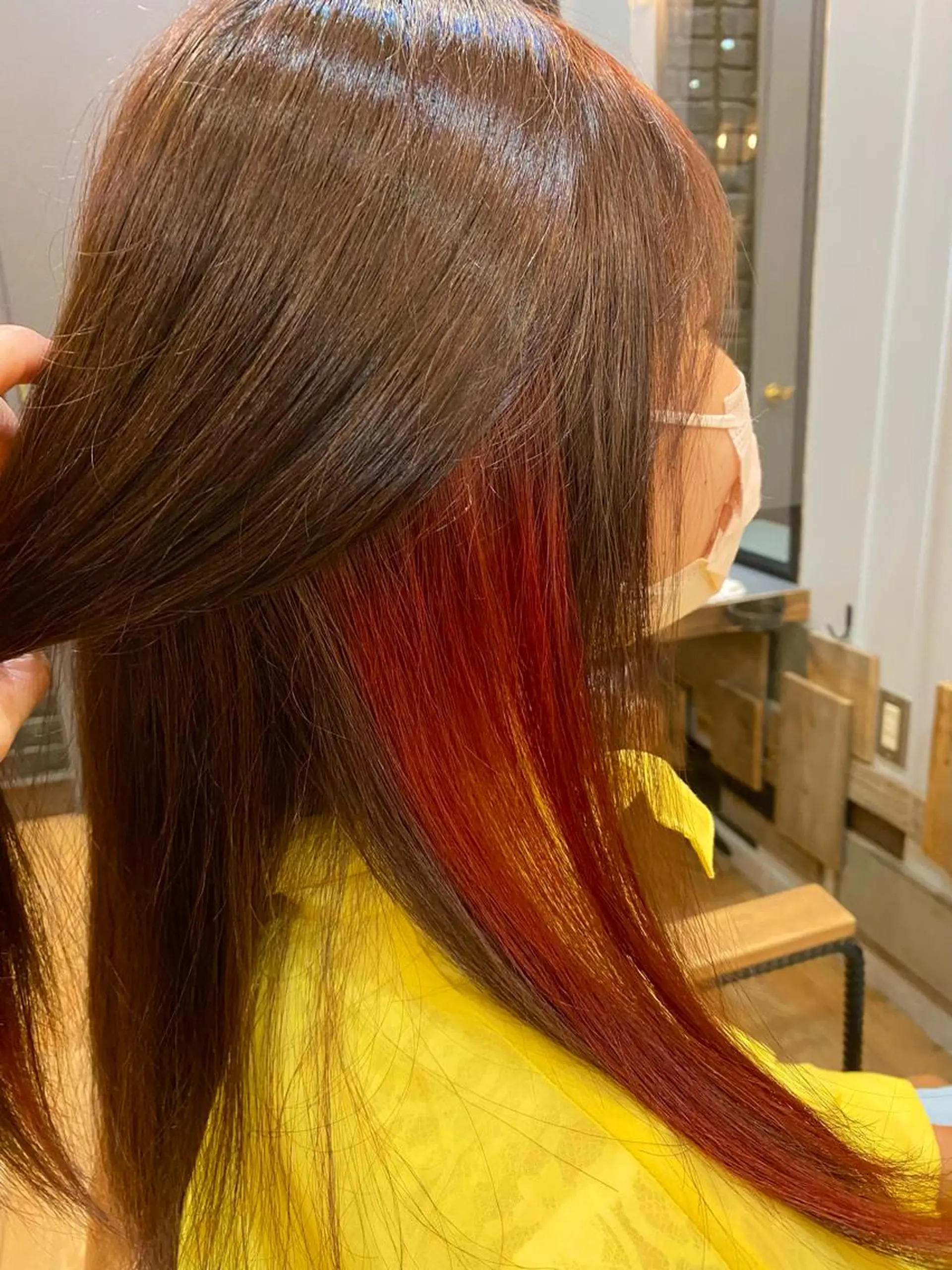 ロング カラー イヤリングカラー レッドカラー カット ヘアカラー トリートメント ケアカラーリスト✂️ SHIAN   フジのヘアスタイル