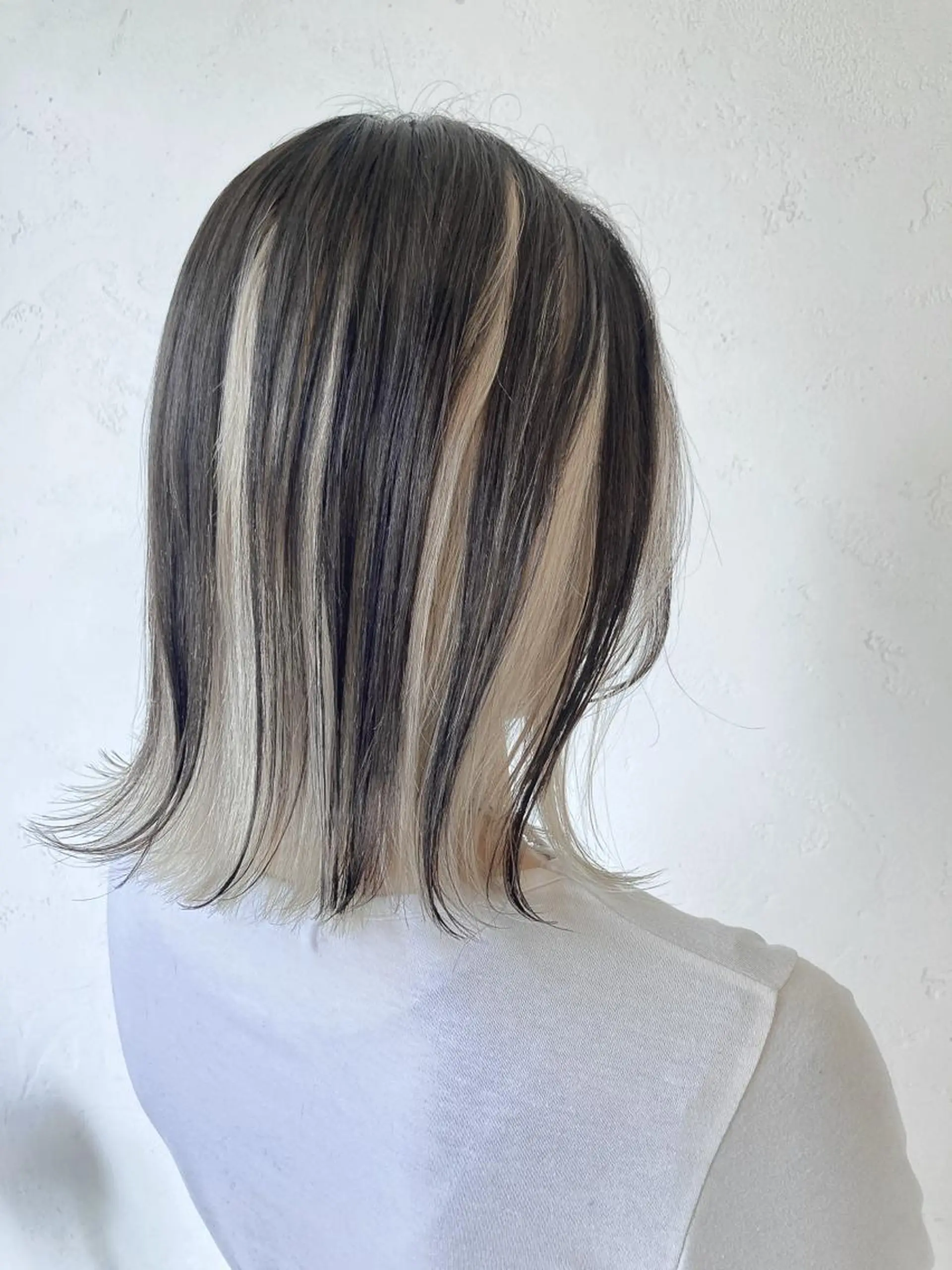 ミディアム ヘアカラー 🌈艶髪🌈 金城リキのヘアスタイル