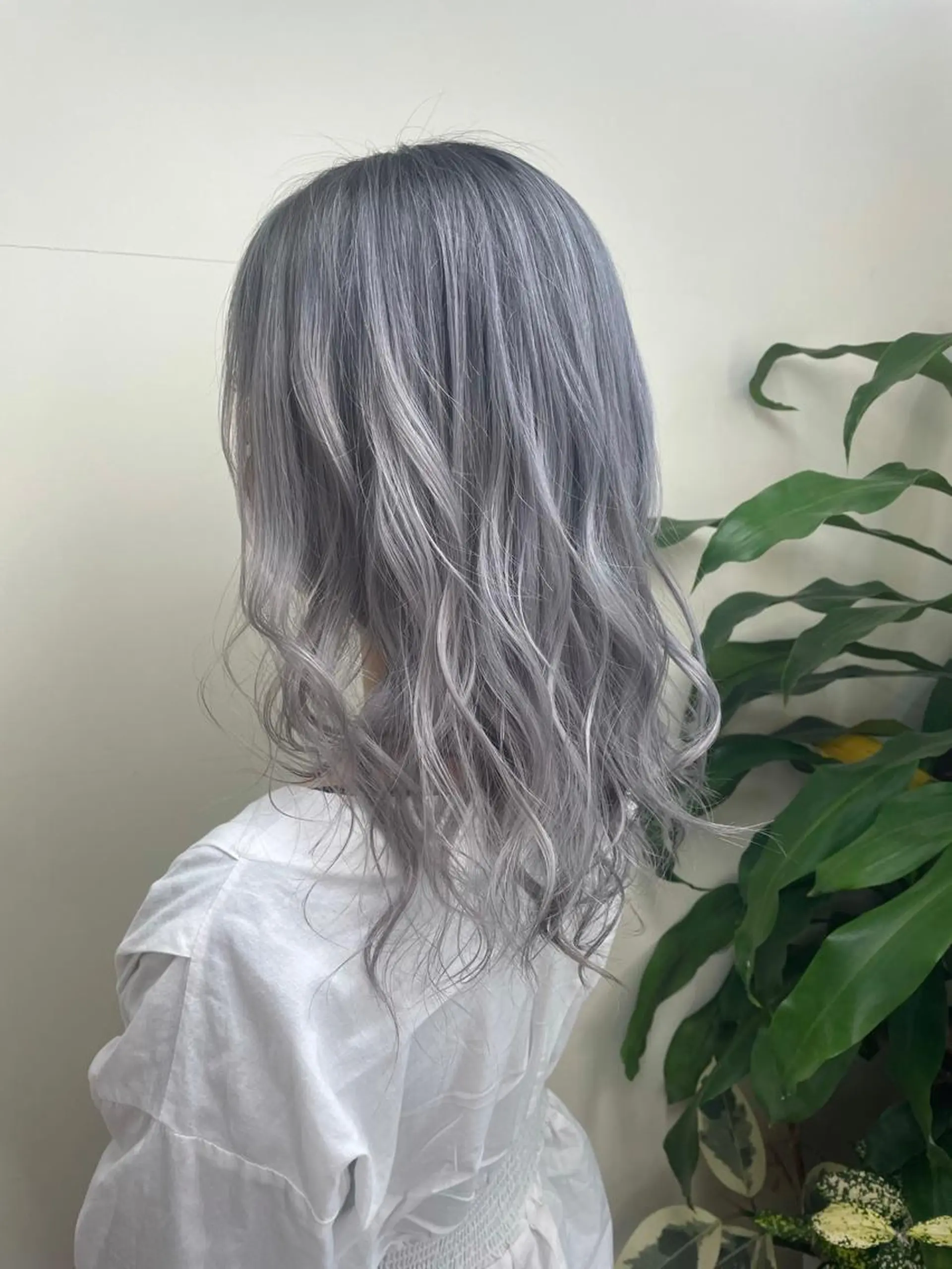 セミロング カラー 編み込みエクステ プルエクステ シールエクステ セミロングパーマ バレイヤージュ カット ヘアカラー WEST OLAND加藤圭介のヘアスタイル