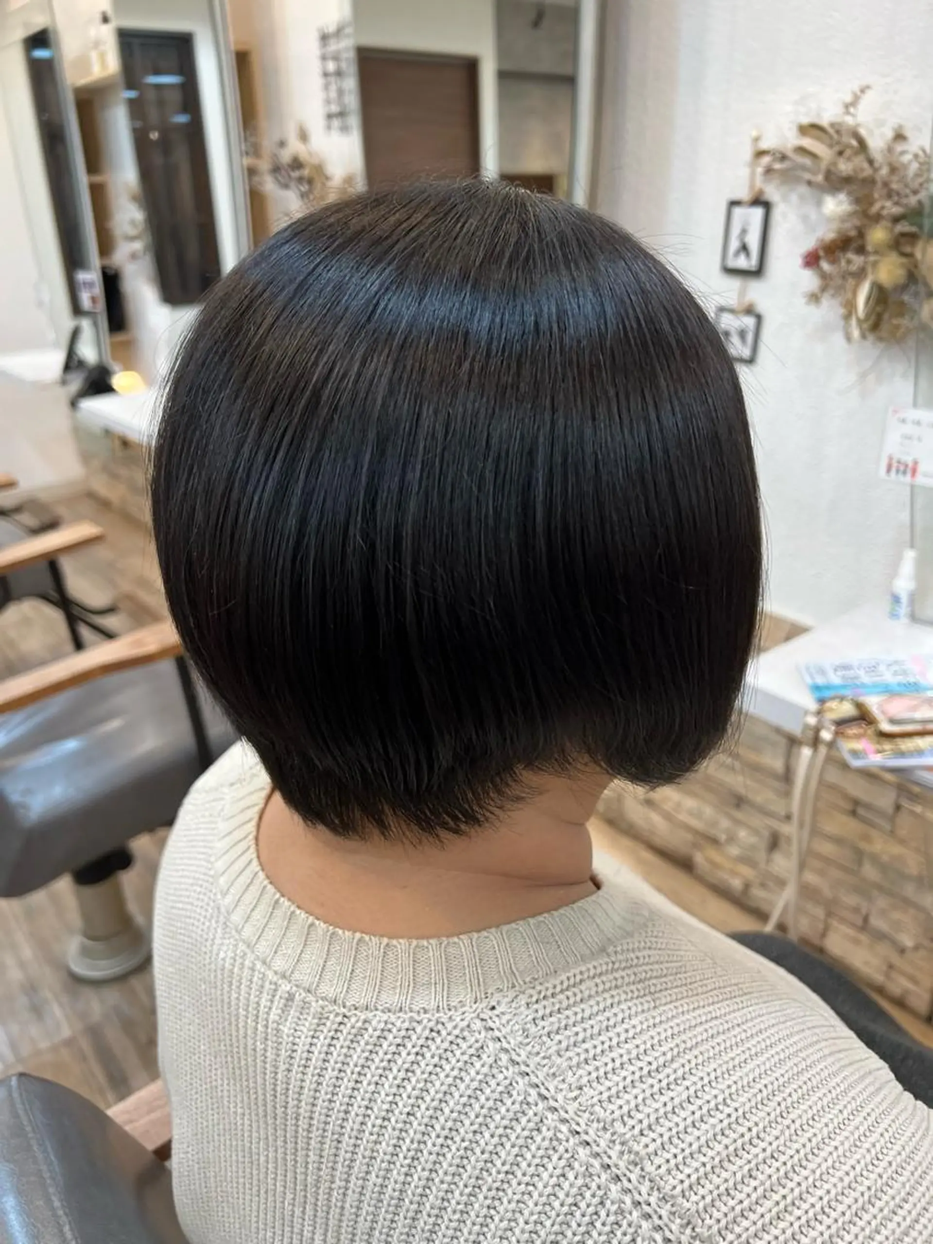 ショート 前下がりボブ ボブ 似合わせカット💙 いぐち しょうた💙のヘアスタイル