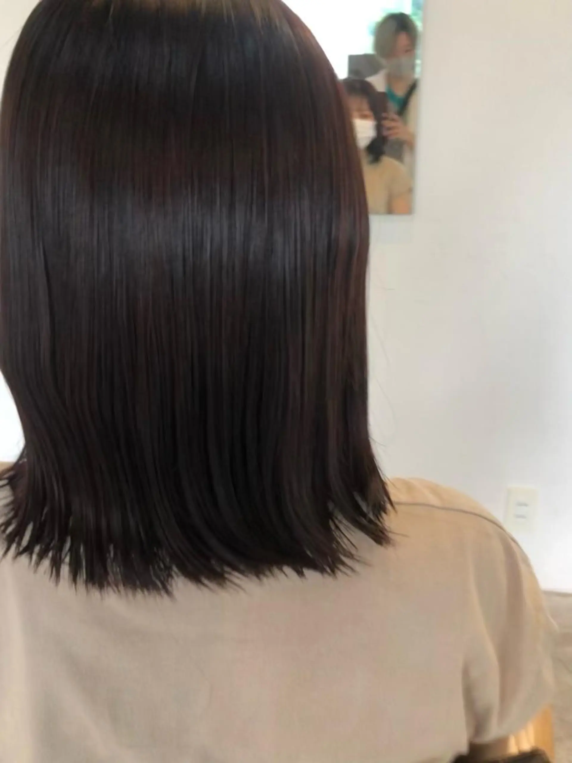 カラー レッドカラー kaveri【カヴェリ】所属・竹内 絢香のヘアスタイル