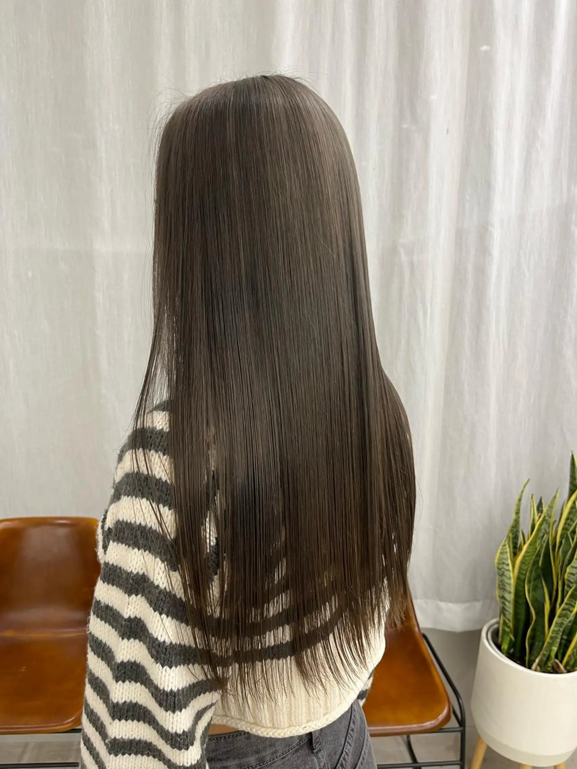 カラー 瀬長なおみ U too e'sのヘアスタイル