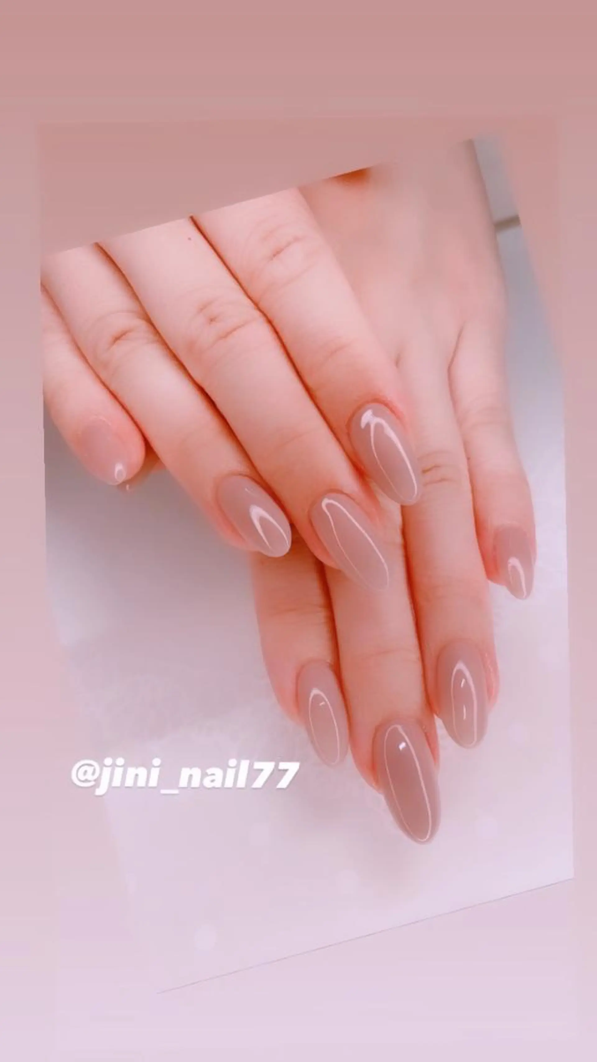 ネイル ハンドネイル JINI NAIL所属・ジニ ネイルのネイルデザイン