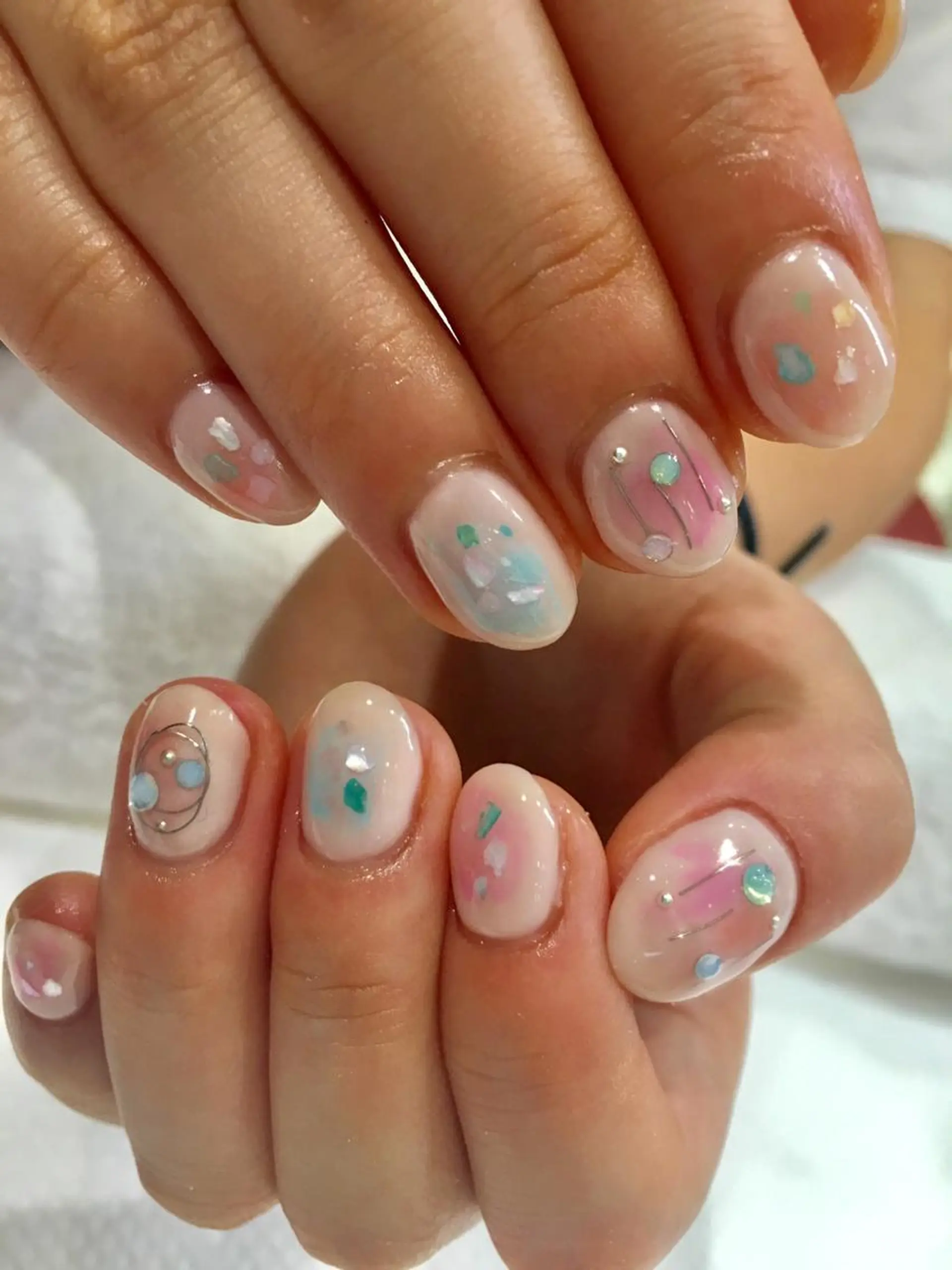 ネイル ニュアンスネイル パステルネイル 佐藤 まりえのネイルデザイン